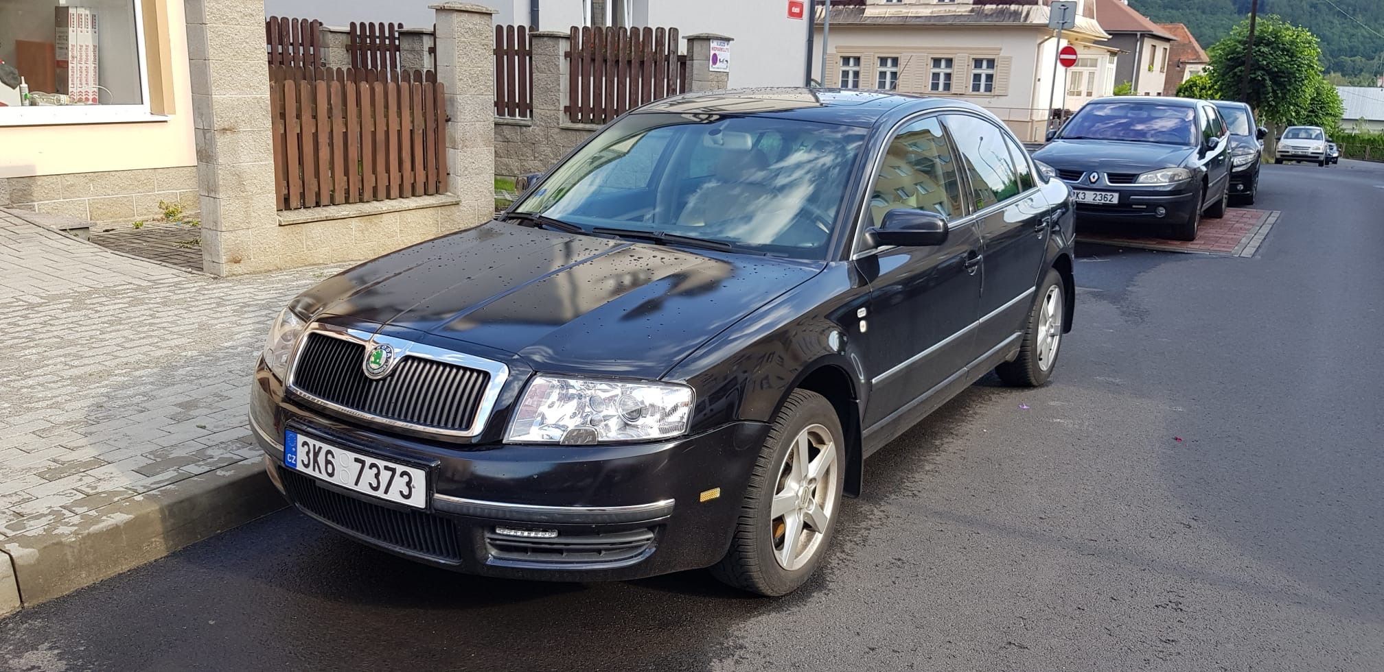 Škoda Superb, 2.5 TDI V6, nová STK, kůže - fotka 4
