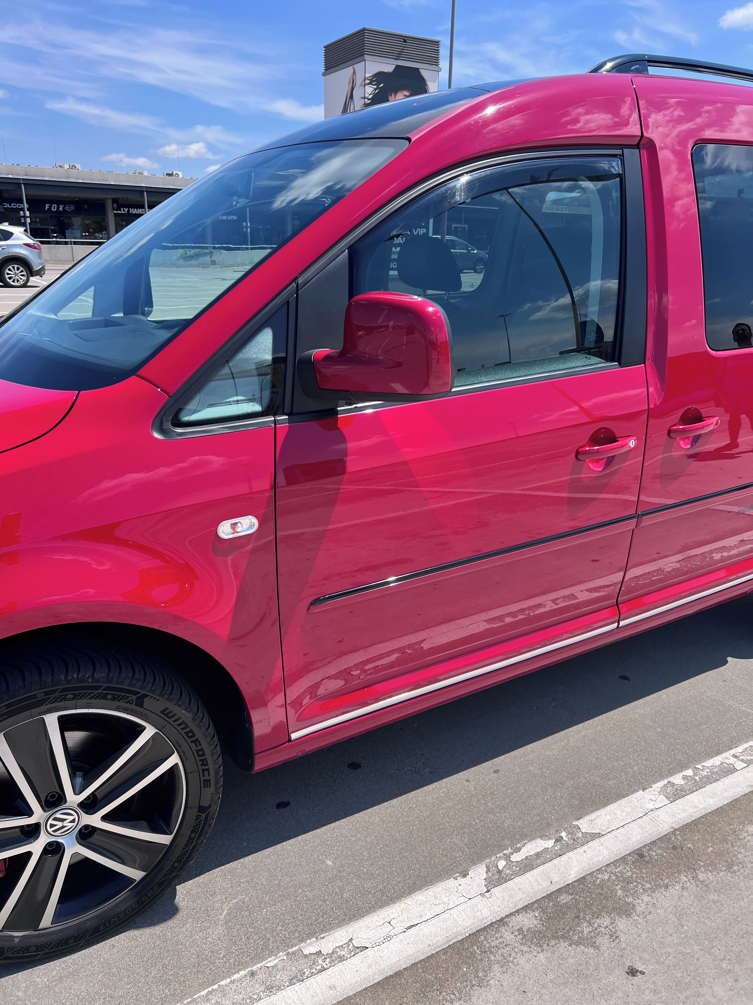 Volkswagen Caddy, 2.0 TDI Kůže/Alcantara - fotka 6