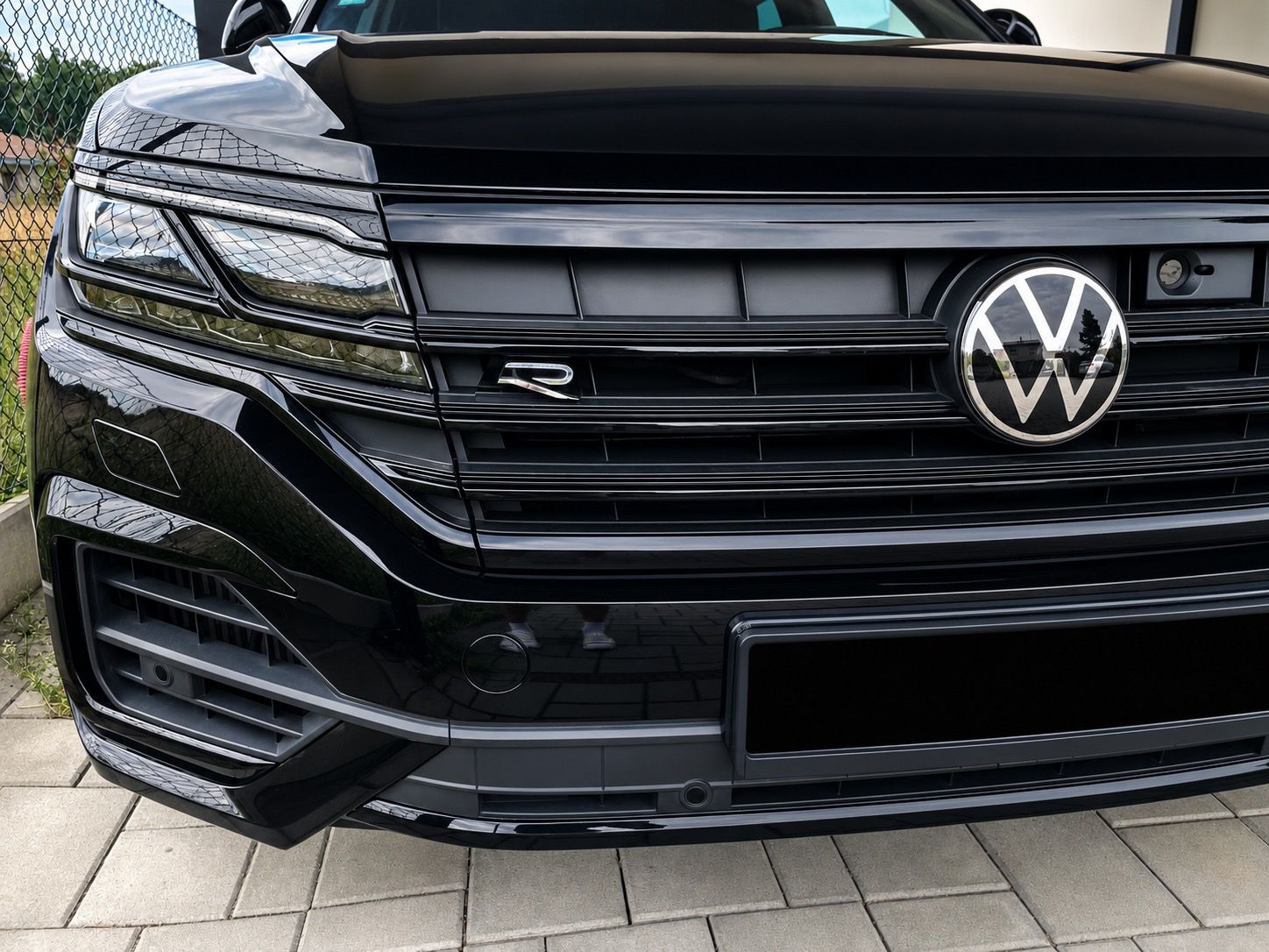 Volkswagen Touareg, R eHybrid 3.0 V6 TSi 340kW DPH - fotka 6
