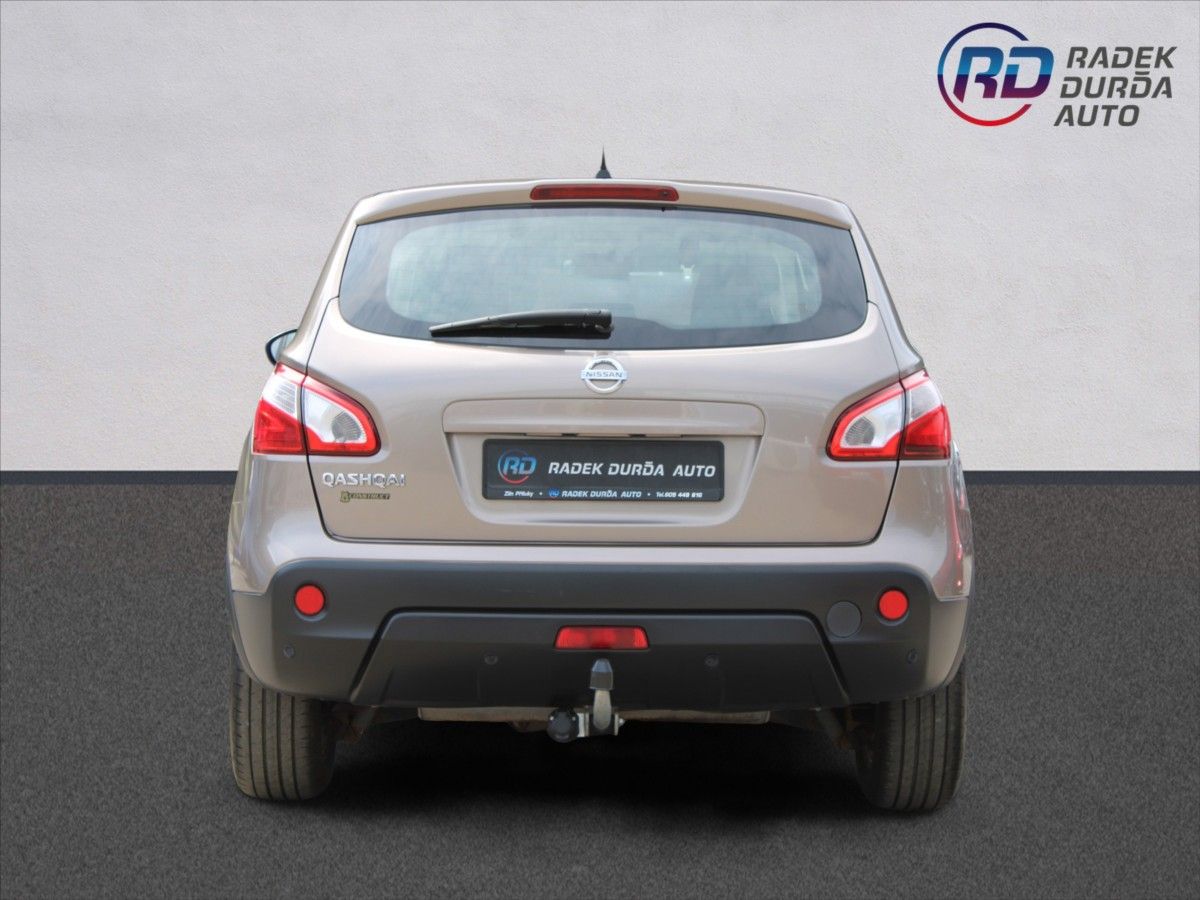 Nissan Qashqai, 2,0 i  NOVÉ V ČR,4x4,TAŽNÉ - fotka 6