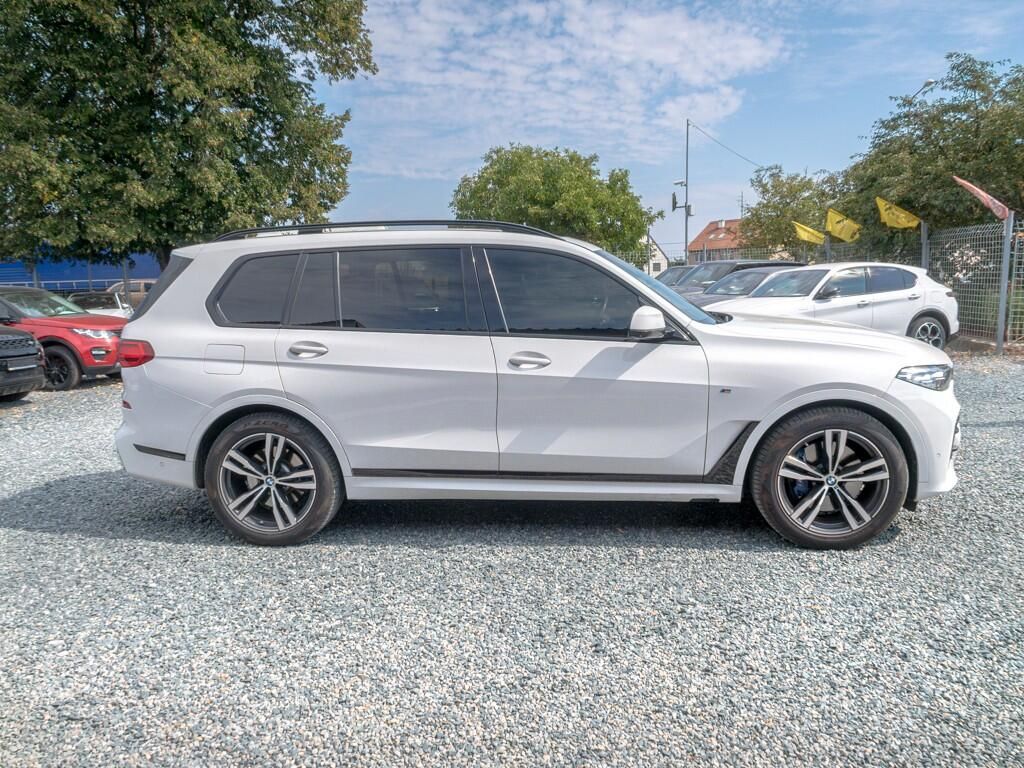 BMW X7, ČR 3.0i 250KW 7sed – INDIVIDUÁ - fotka 4