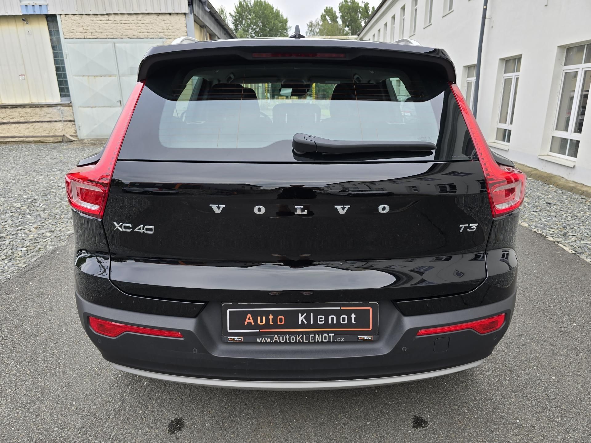 Volvo XC40, 120kW T3 AUTOMAT LED KAMER DPH - fotka 6