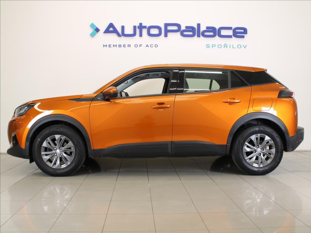 Peugeot 2008, 1,2 PT 74kW 2.maj.ČR 52tkm. - fotka 5