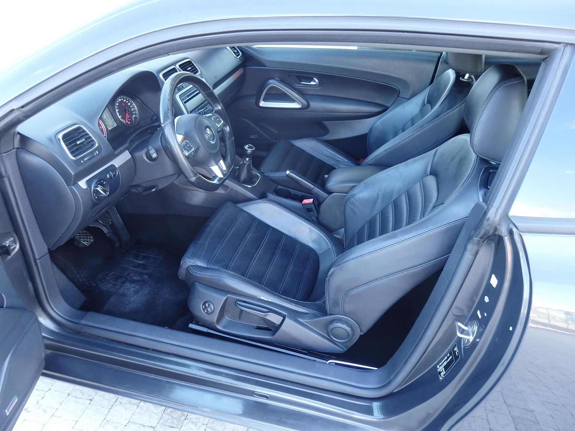 Volkswagen Scirocco, 1.4 TSI DIGI. KLIMA, 8x AIRBAG - fotka 6