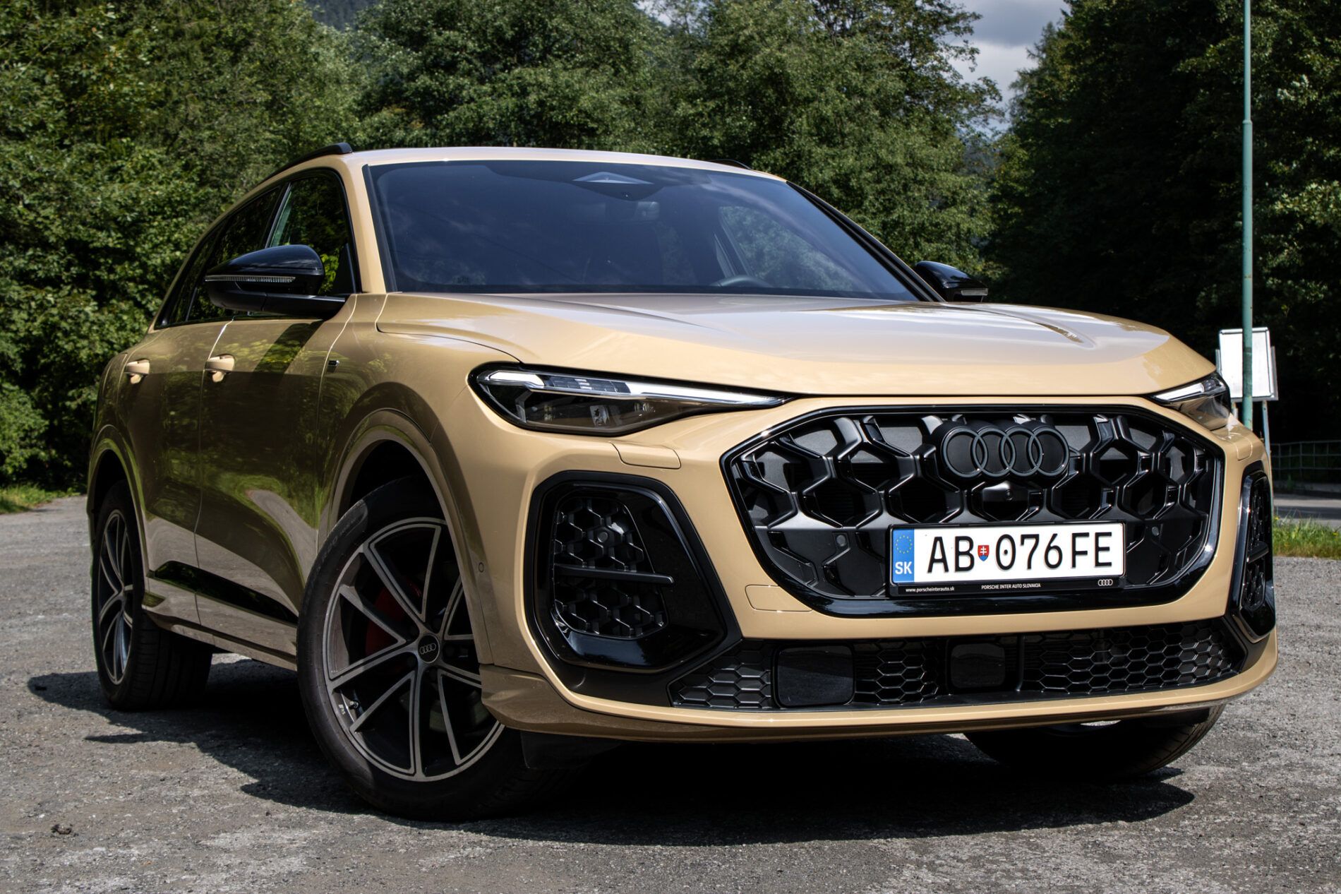Audi Q5 - fotka 3