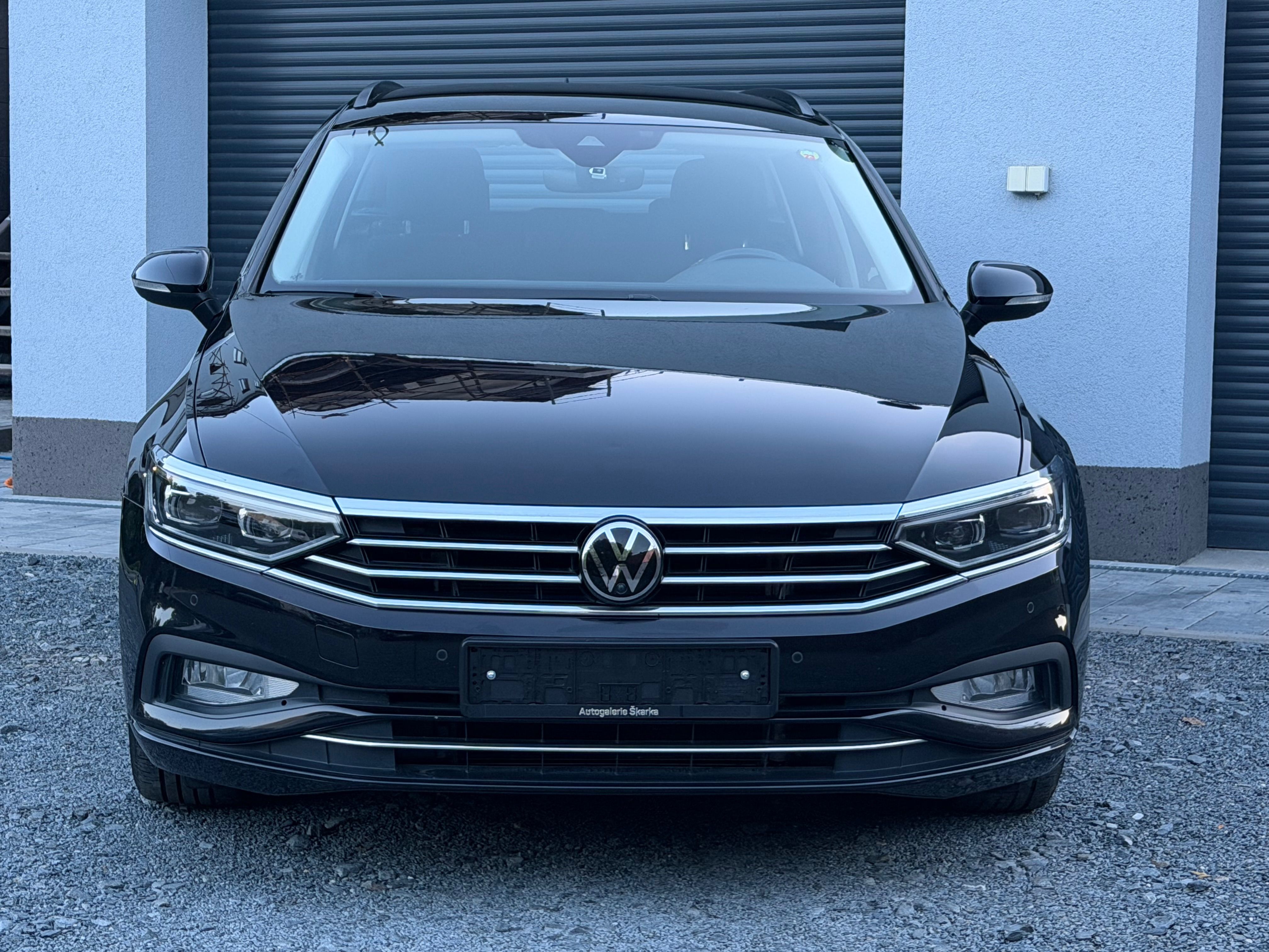 Volkswagen Passat, 2.0TDI 110KW TAŽNÉ MATRIX - fotka 2