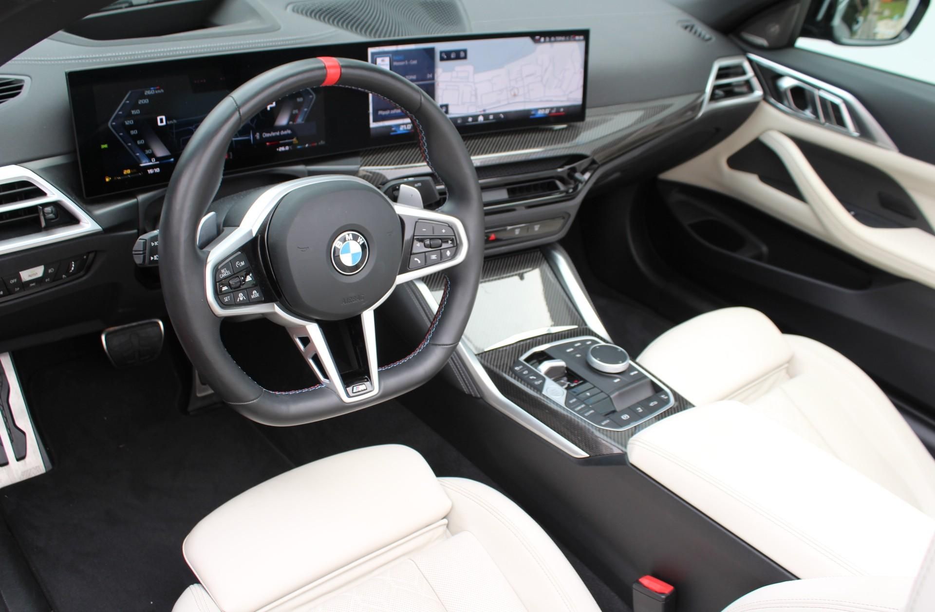 BMW Řada 4, M440i xDrive Convertible - fotka 4