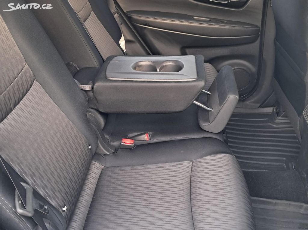 Nissan X-TRAIL 2020 aus Tschechien