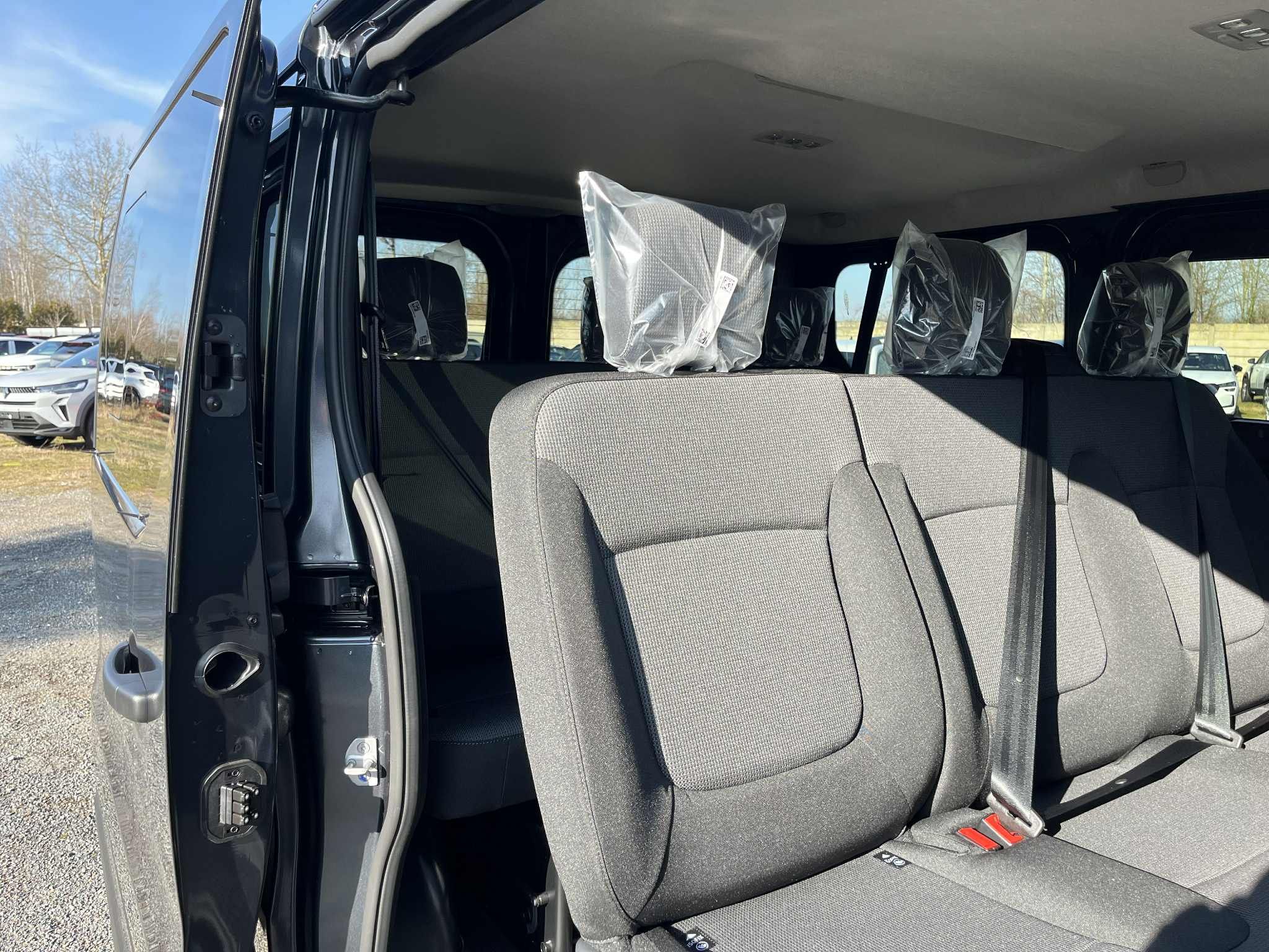 Renault Trafic, L2 Equilibre Blue dCi 170 EAG9 - fotka 5