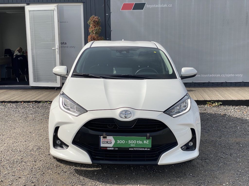 Toyota Yaris, 1.5i, ČR, Style Tech, automat - fotka 3