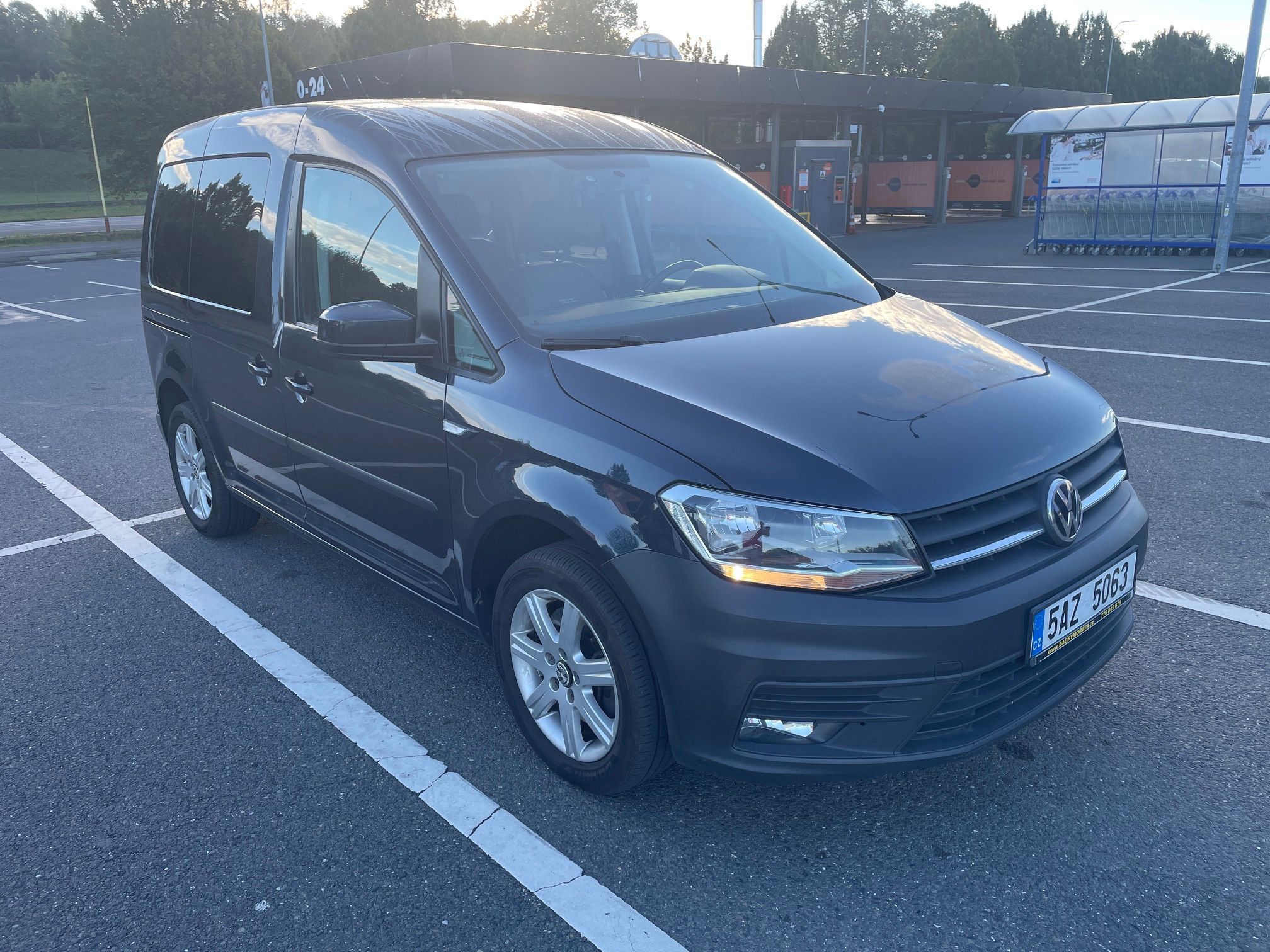 Volkswagen Caddy, VW CaddyIV 2,0TDI 131kw - fotka 2