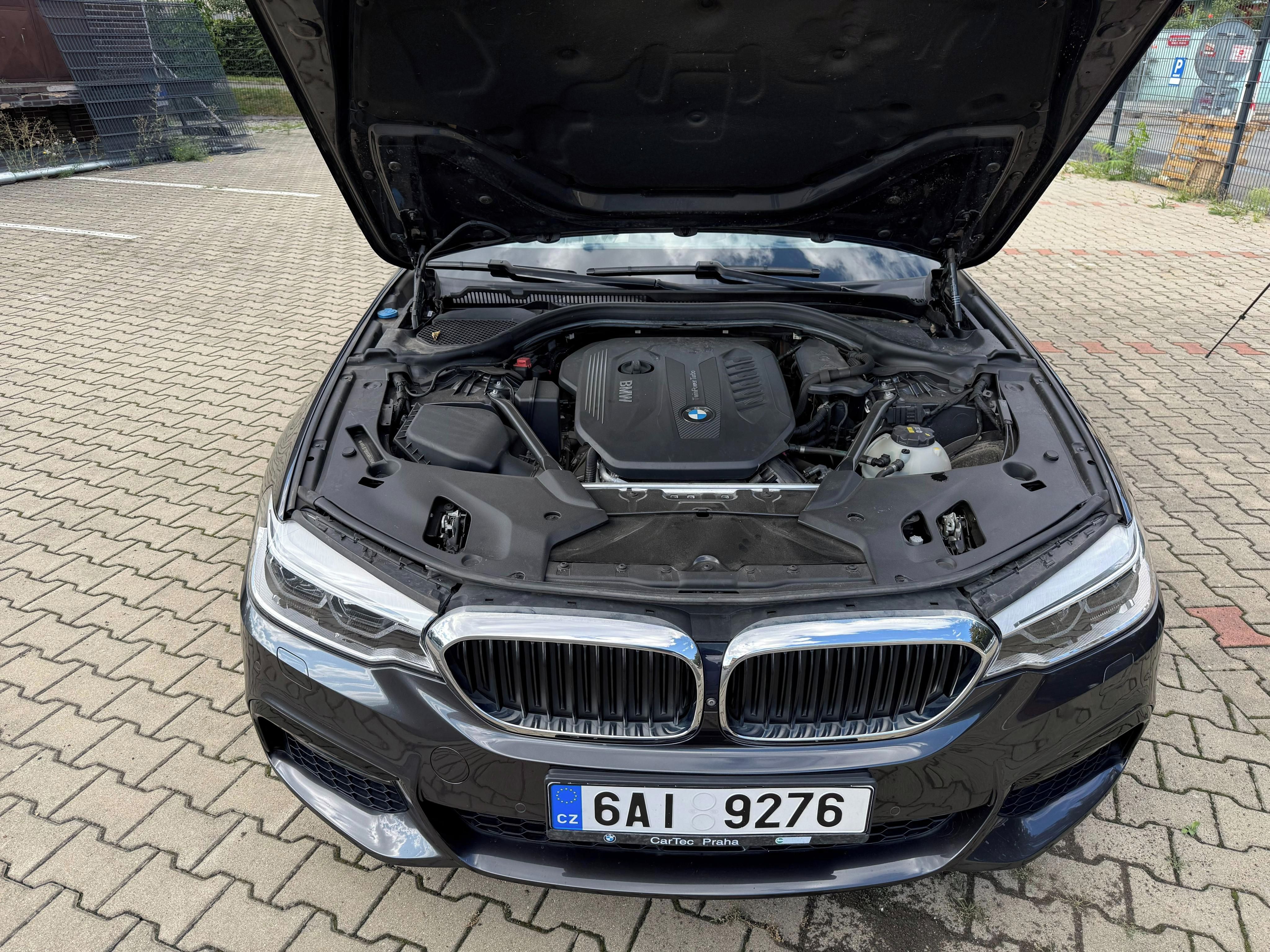 BMW Řada 5, BMW 530d xDrive M Sport - fotka 3