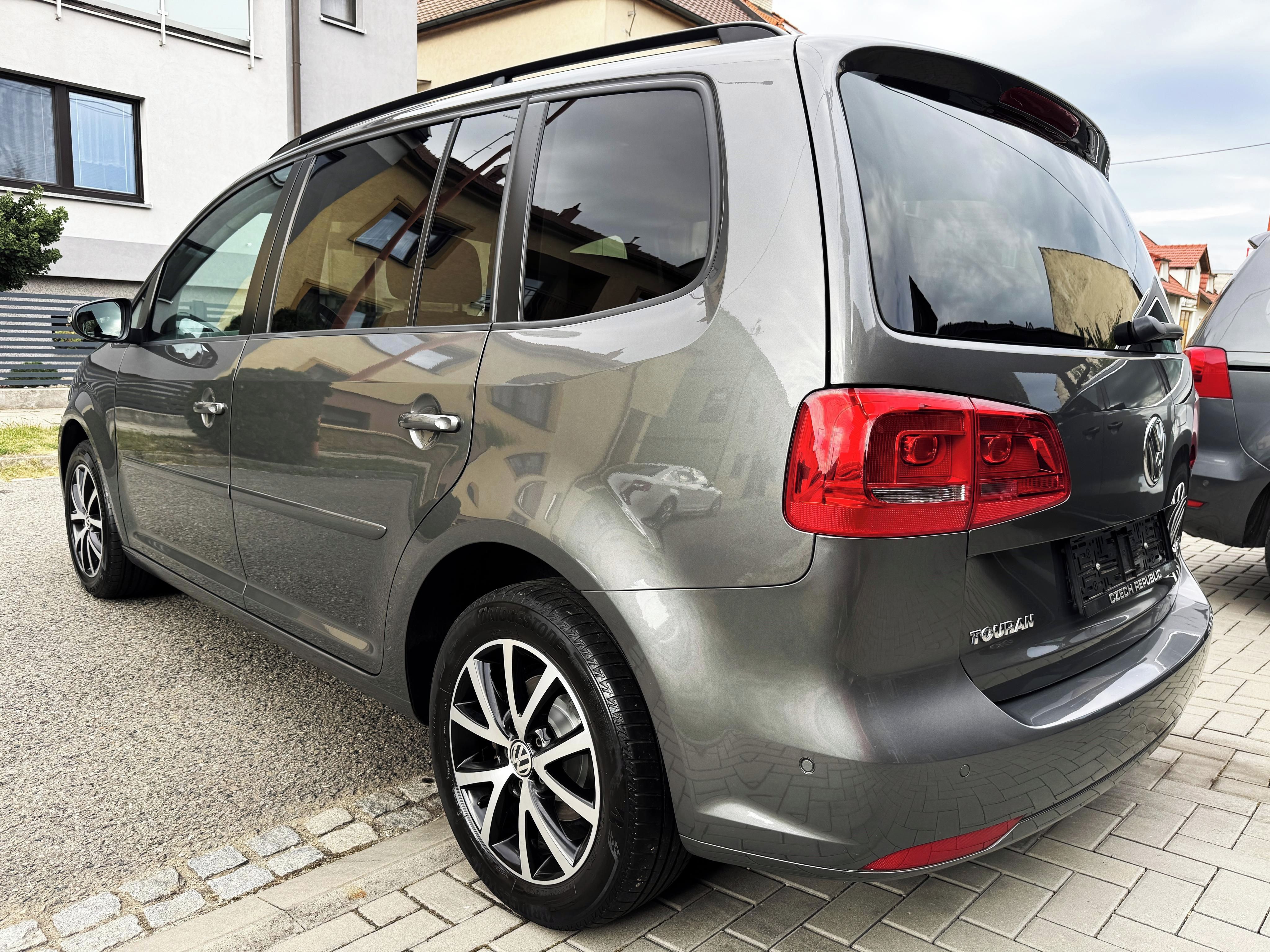 Volkswagen Touran, 2.0TDI 7-MÍST, AUT.KLIMA, ALU, - fotka 6