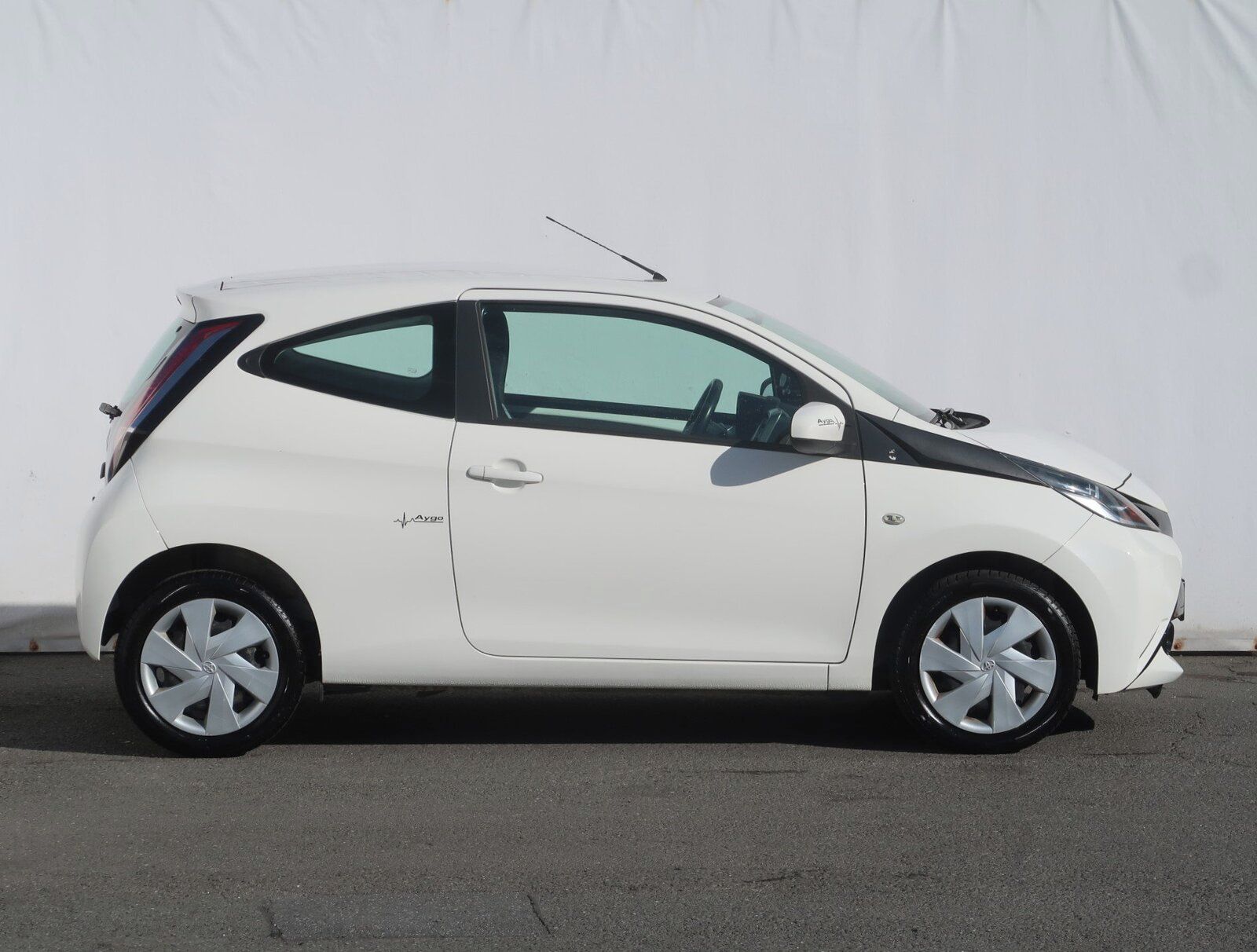 Toyota Aygo, 1.0 VVT-i, Klima, Tempomat - fotka 6