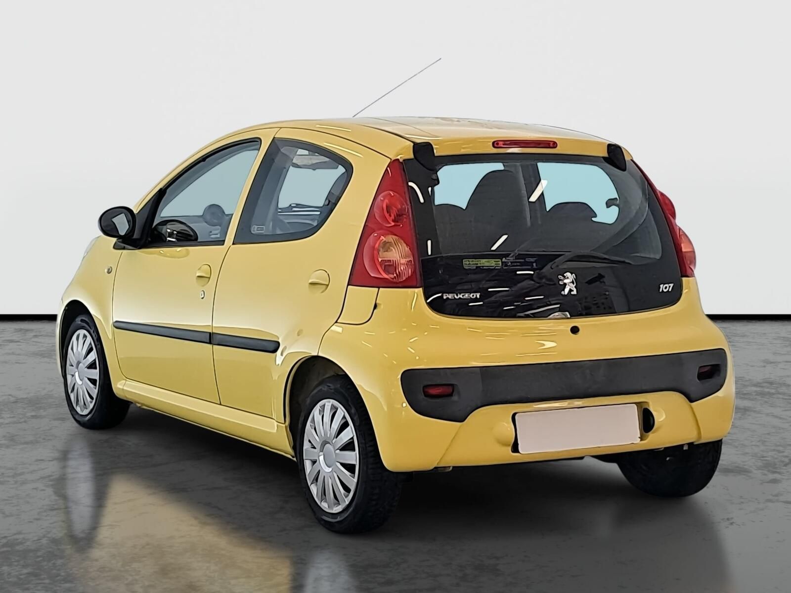 Peugeot 107, 1.0, ČR,1.maj, po STK - fotka 4