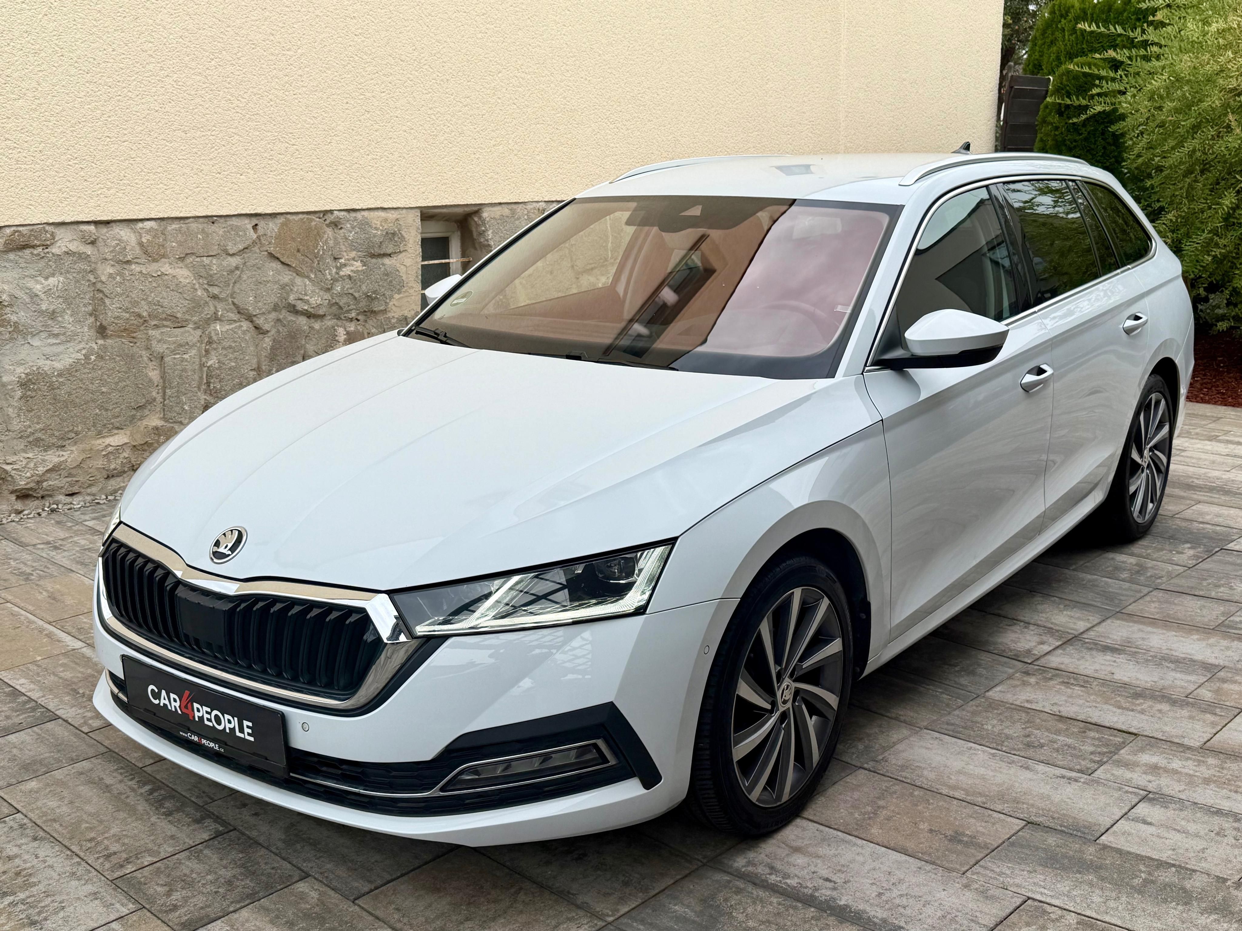 Škoda Octavia, 2.0TDi,MATRIX,HEAD-UP,CZ,TAŽNÉ - fotka 2