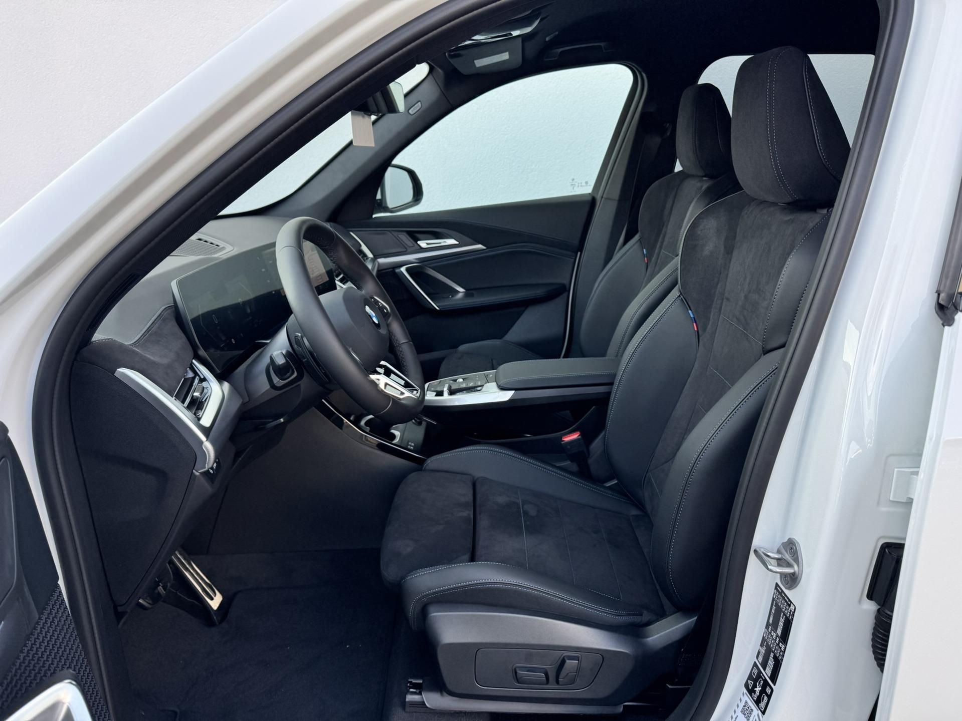 BMW X1, X1 xDrive20d - fotka 6