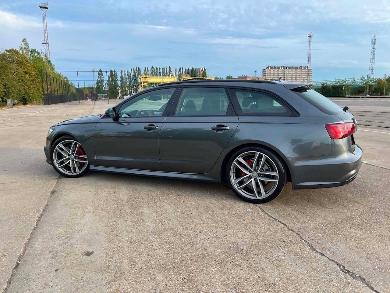 Audi A6 Avant, 240 kW - fotka 4