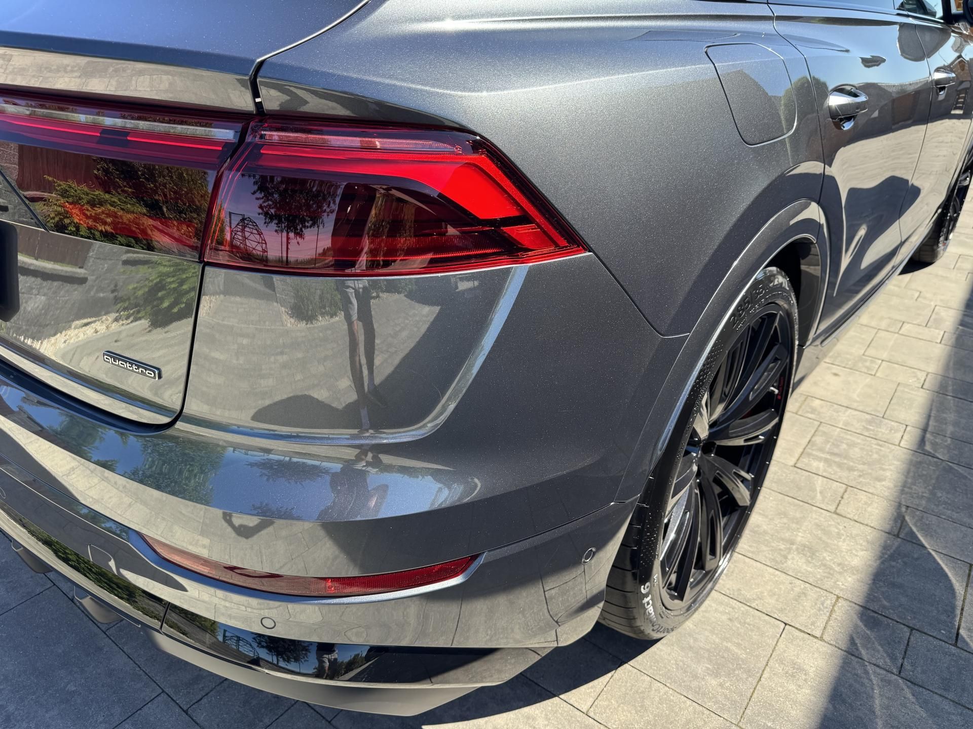 Audi Q8, 60TFSI e QUATTRO, B&O, Tažné - fotka 5