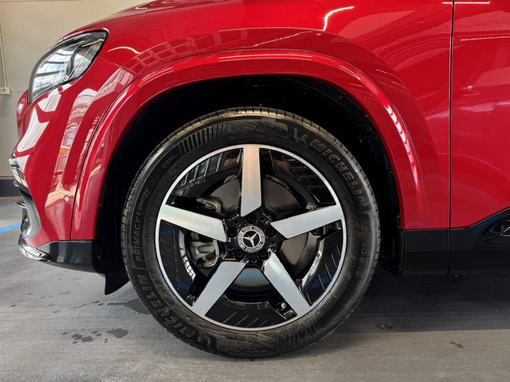 Mercedes-Benz GLB, 200 4MATIC - fotka 5