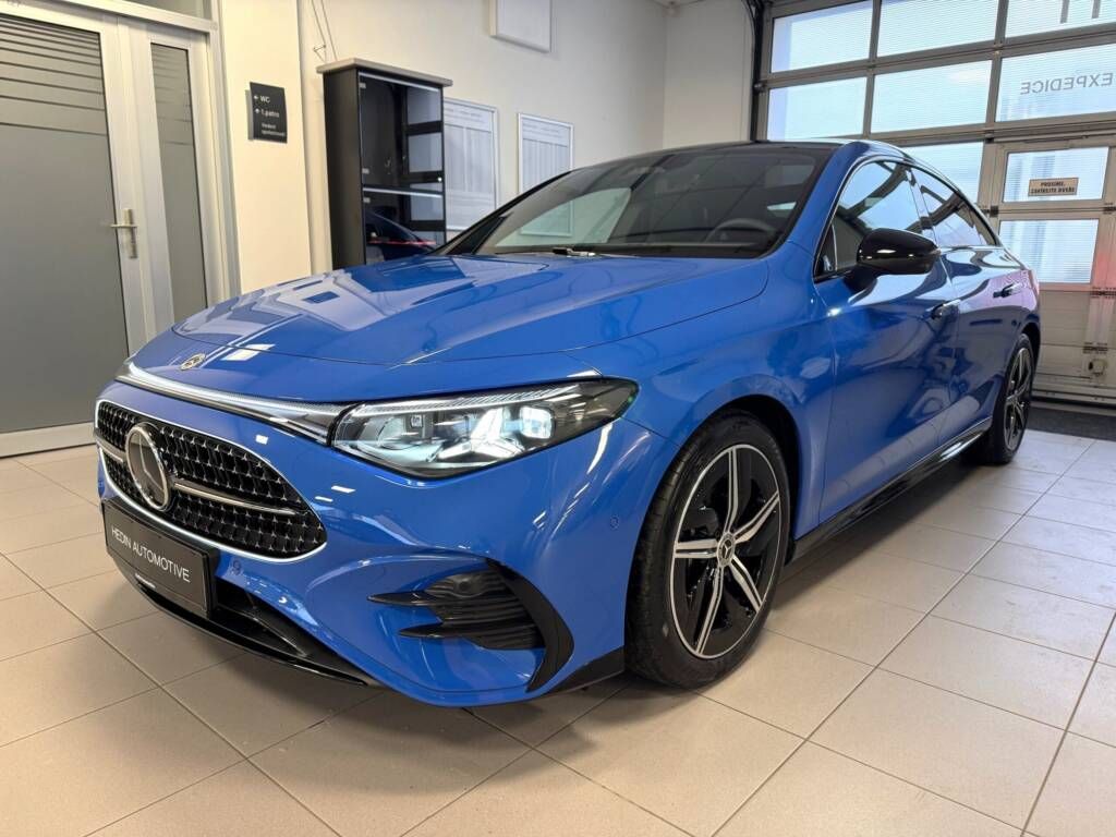 Mercedes-Benz CLA, 200