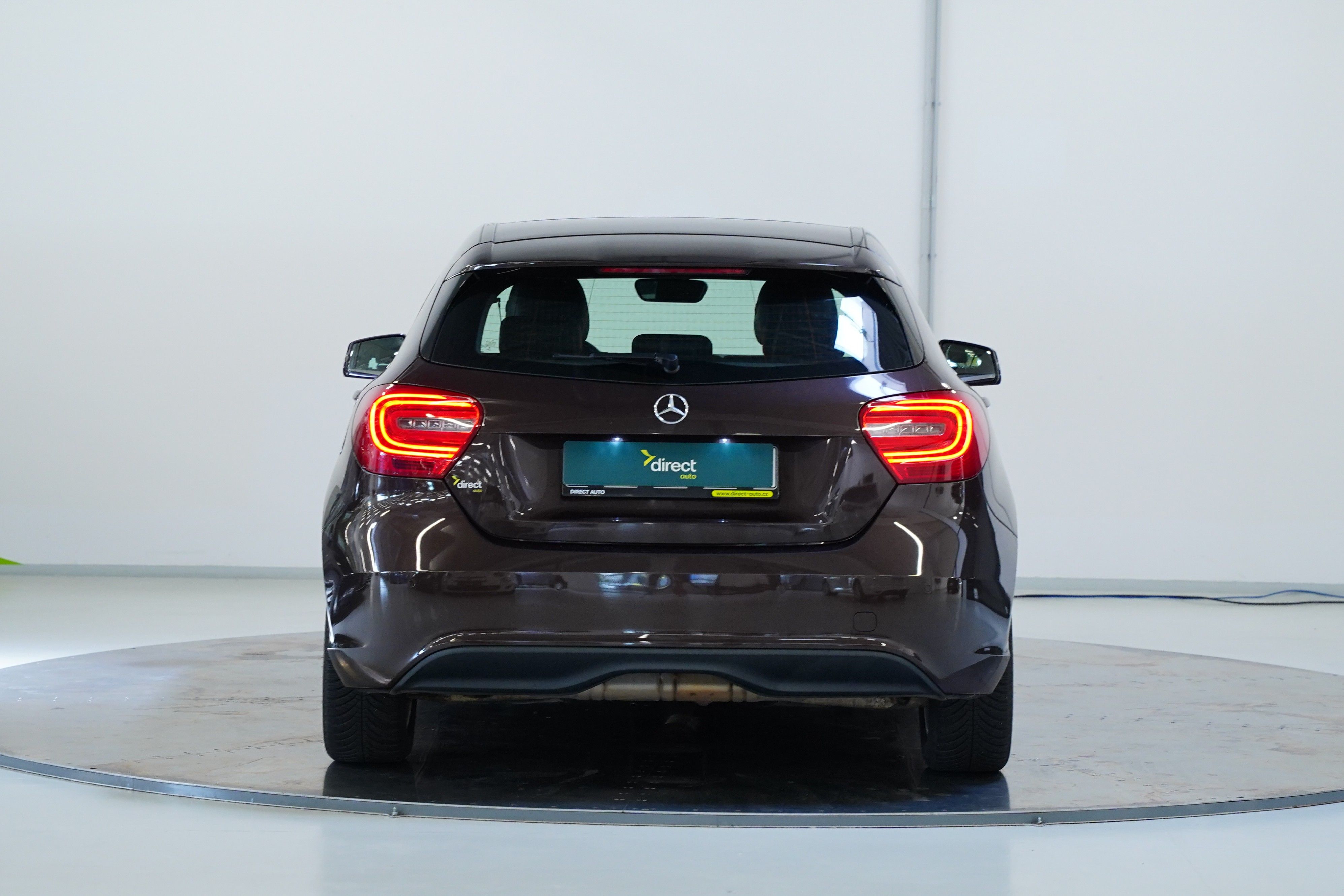 Mercedes-Benz Třídy A, 180 BlueEfficiency 90 kW Style - fotka 6