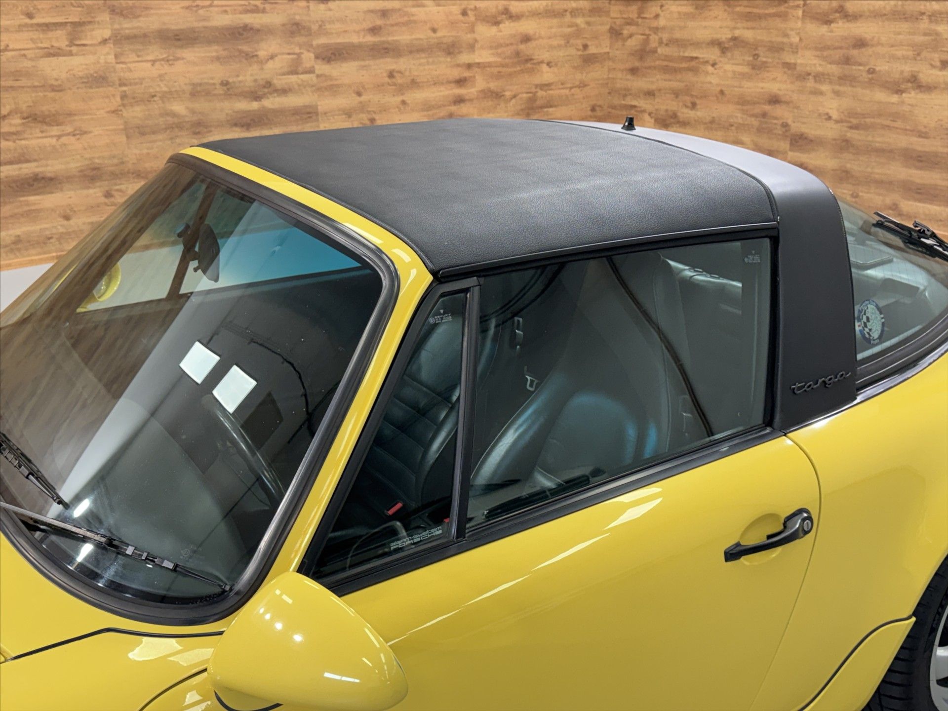 Porsche 911, 964 CARRERA TARGA 4 - fotka 3
