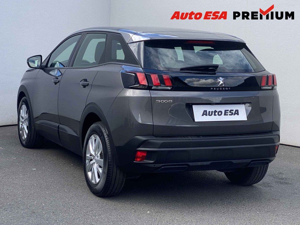 Peugeot 3008, 1.2,navi - fotka 6
