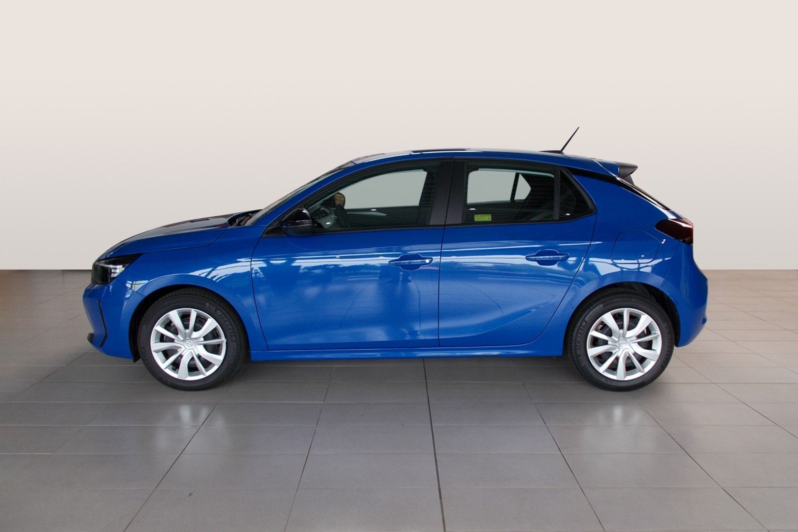 Opel Corsa, Edition 1.2 TURBO (74kW/100k) - fotka 5