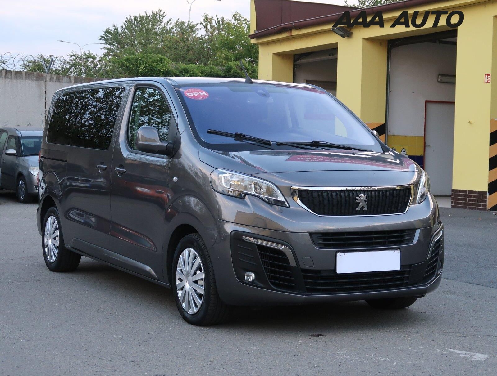 Peugeot Traveller, 2.0 BlueHDi, Klima, ČR, 1Maj