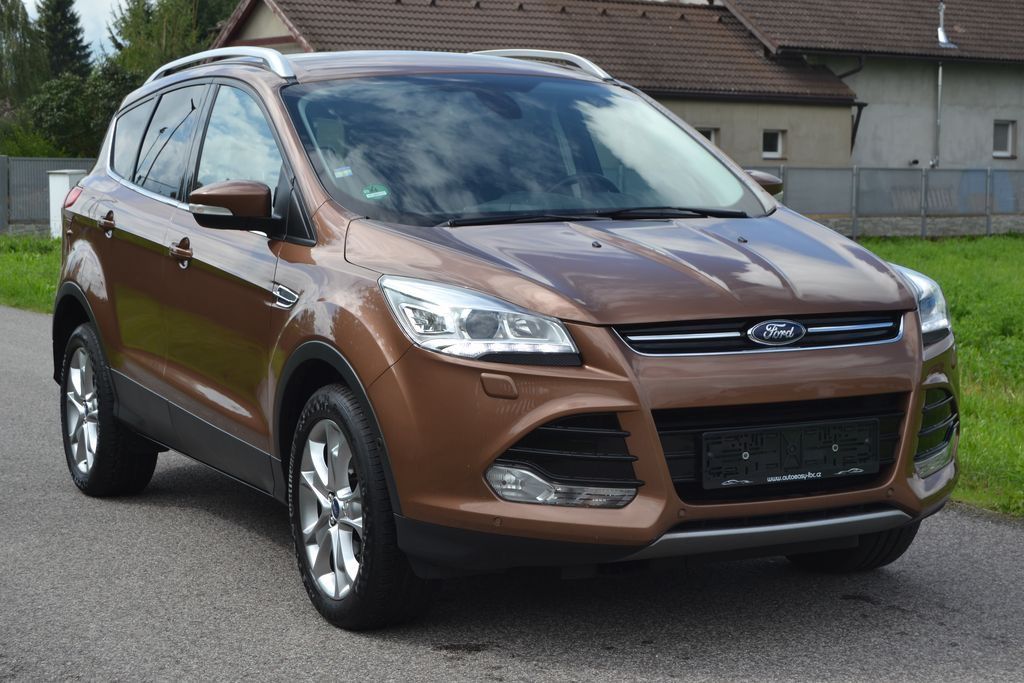 Ford Kuga, 2.0 TDCI 120kW Titanium 4x4 - fotka 5
