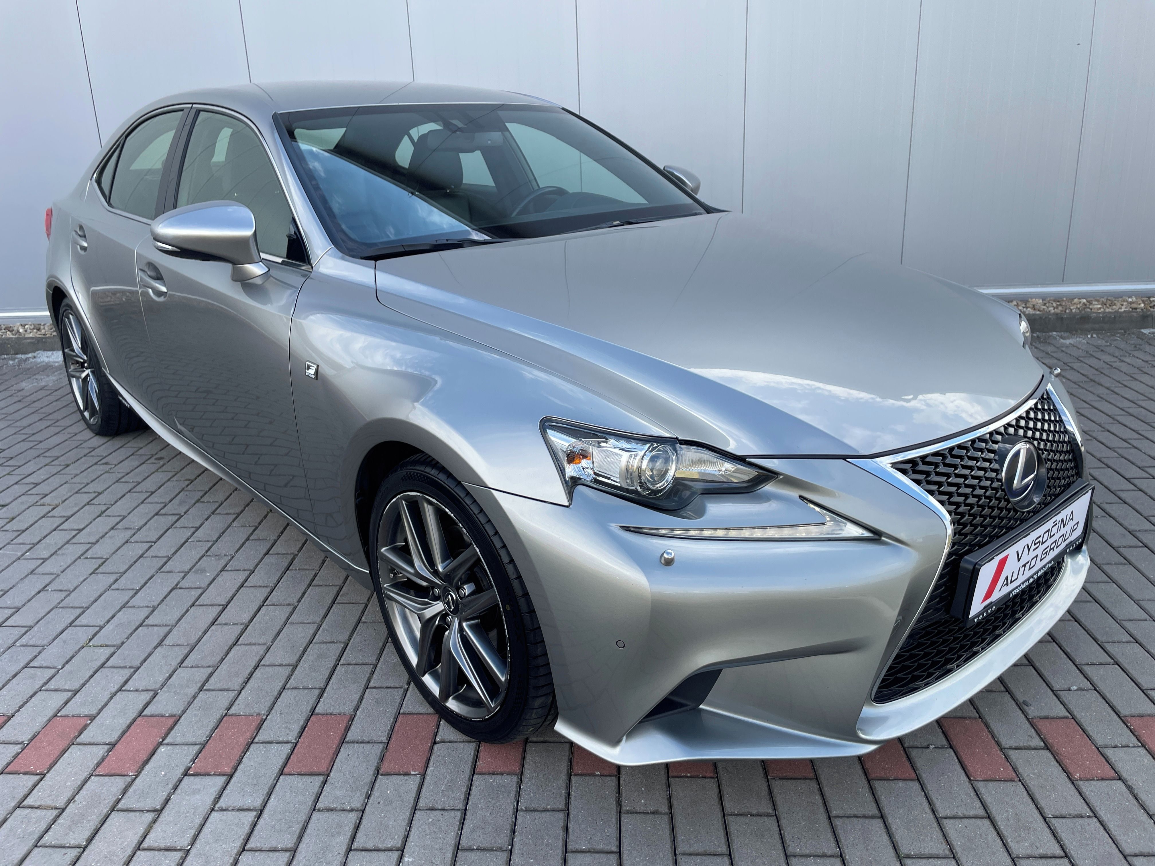Lexus IS, 300h F-SPORT