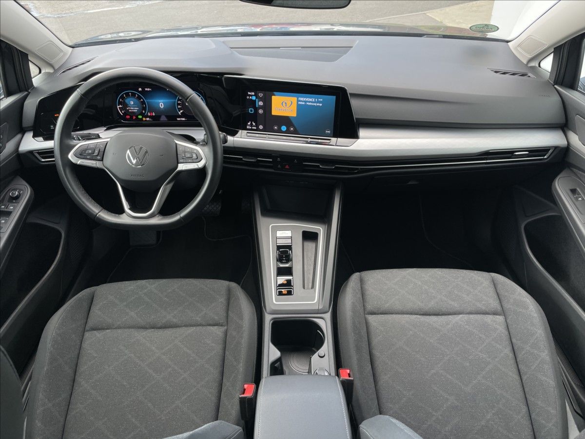 Volkswagen Golf Variant, 1,5 eTSI DSG Life Kamera+KESSY - fotka 6