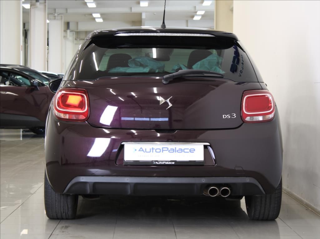 DS 3, 1,2 PureTech 96kW Sport Chic - fotka 4