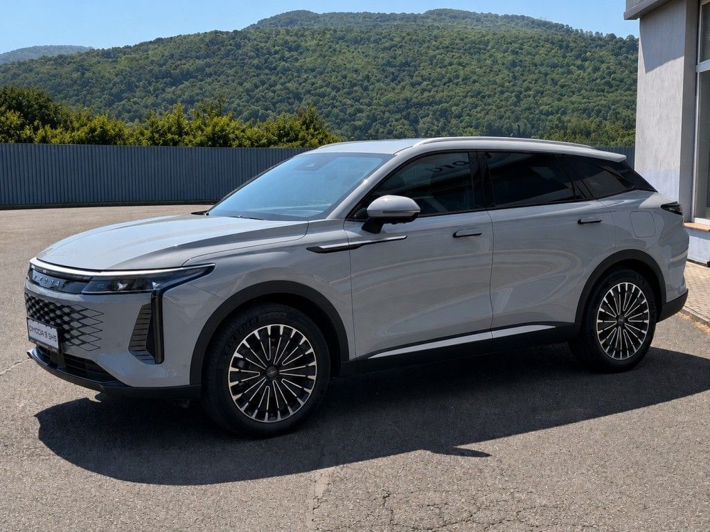 Omoda 9, SHS 1,5 TGI (537k) Premium - fotka 5