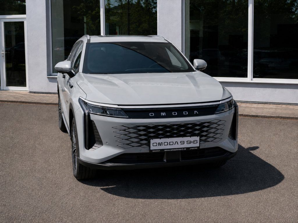Omoda 9, SHS 1,5 TGI (537k) Premium - fotka 3