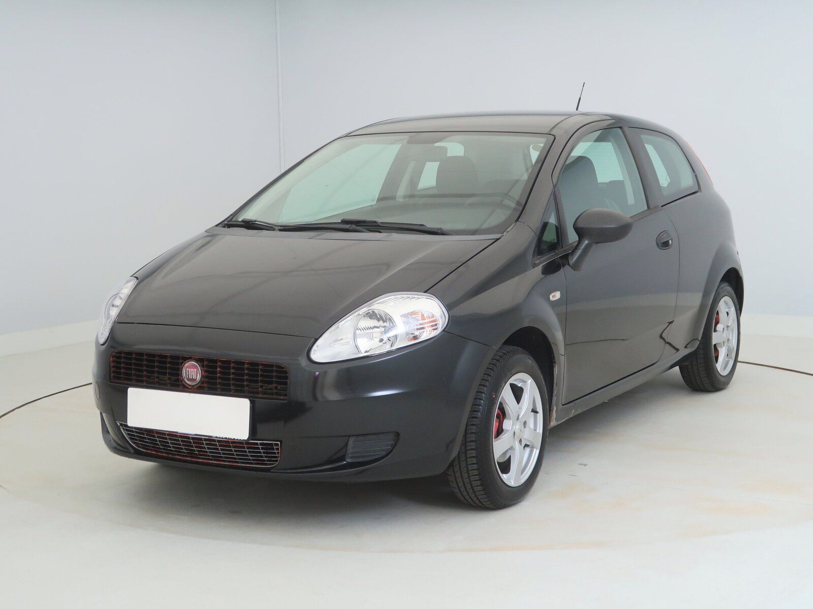 Fiat Punto, 1.2, LPG, Parkovací asistent - fotka 2
