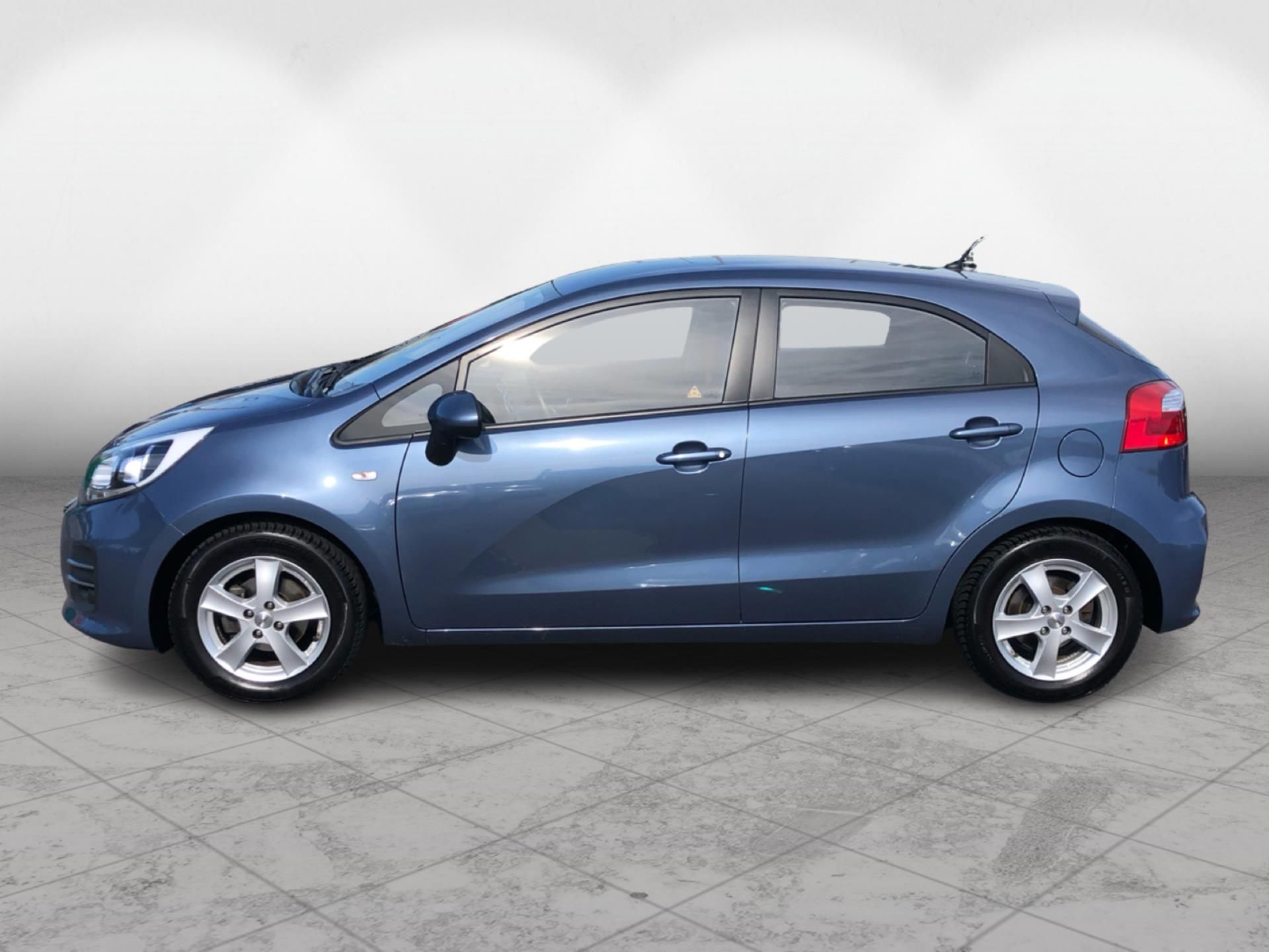 Kia Rio, 1.25 CVVT 63 kW - fotka 3