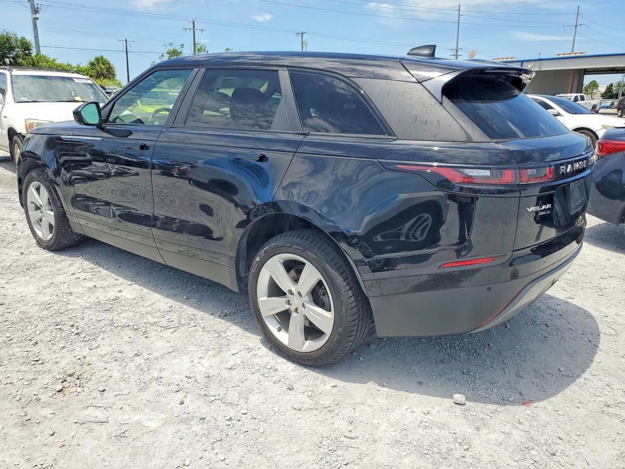 Land Rover Range Rover Velar, Auto na cestě - fotka 3