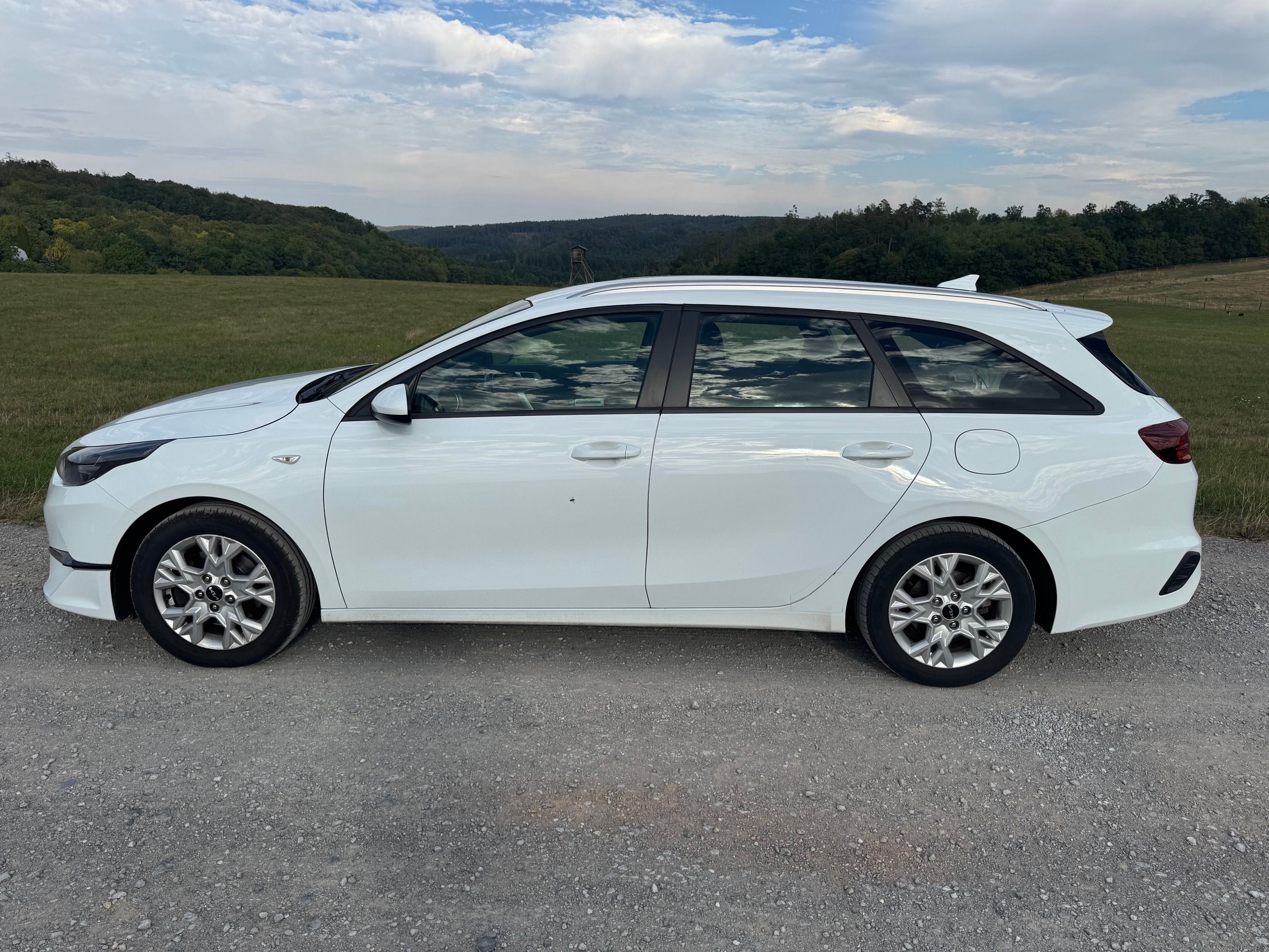 Kia Cee´d, 1.0T-GDi 74kW SPIN KAMERA ČR - fotka 5