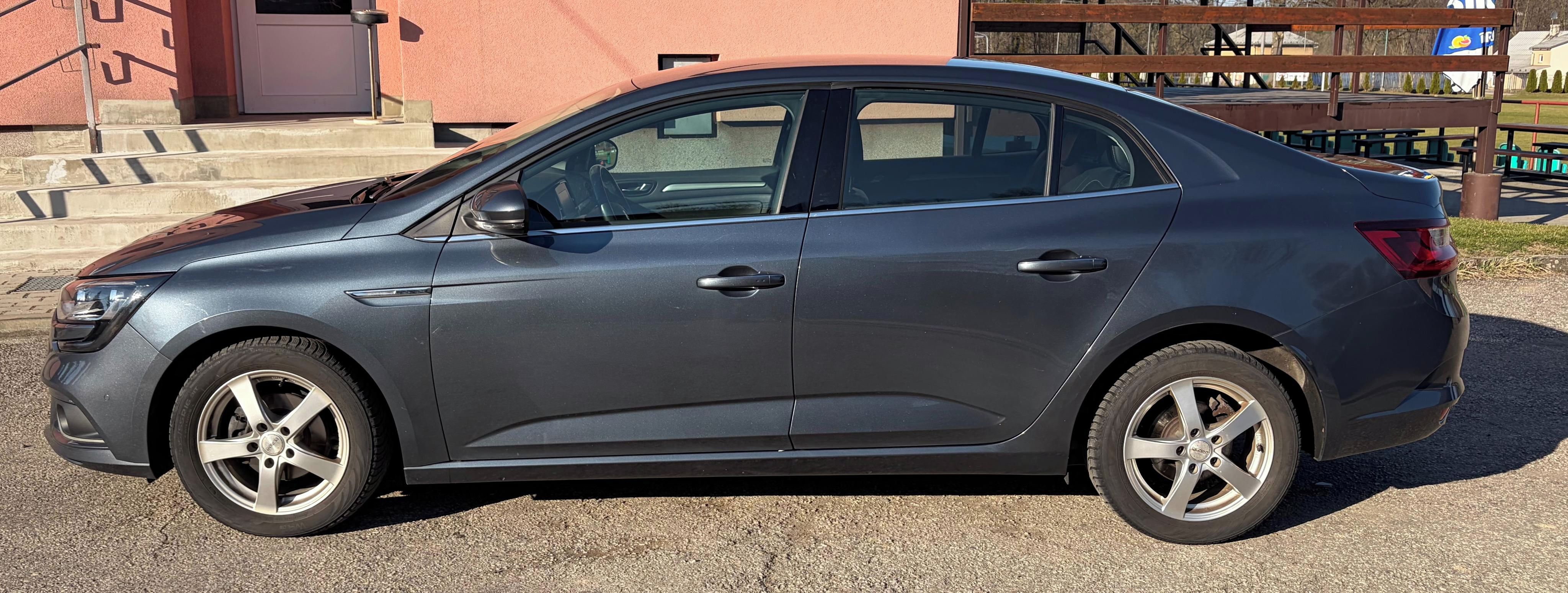 Renault Mégane, klima, kamera, výhřev sedadel - fotka 2