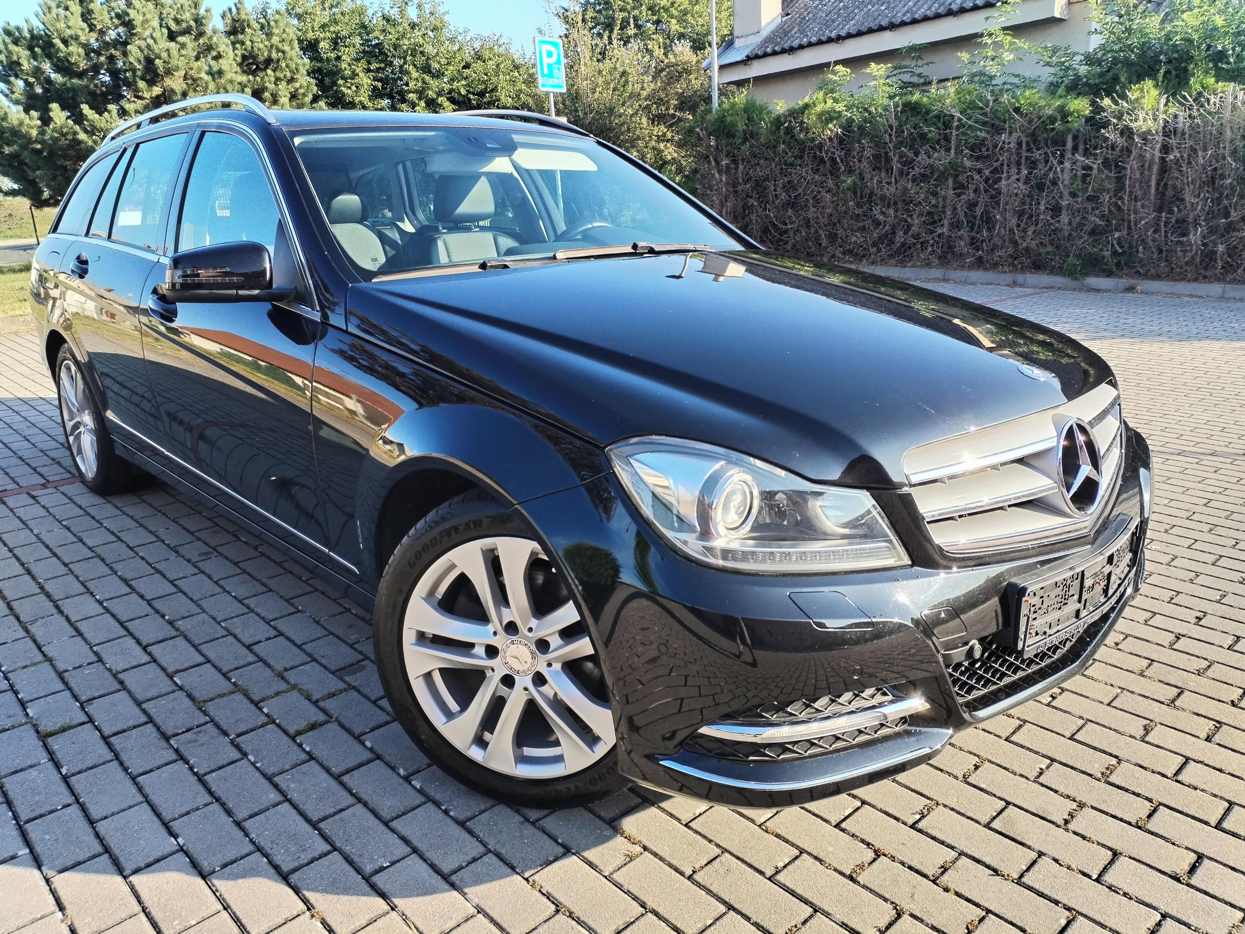 Mercedes-Benz Třídy C, C 250 CDI 150KW TOP STAV - fotka 4