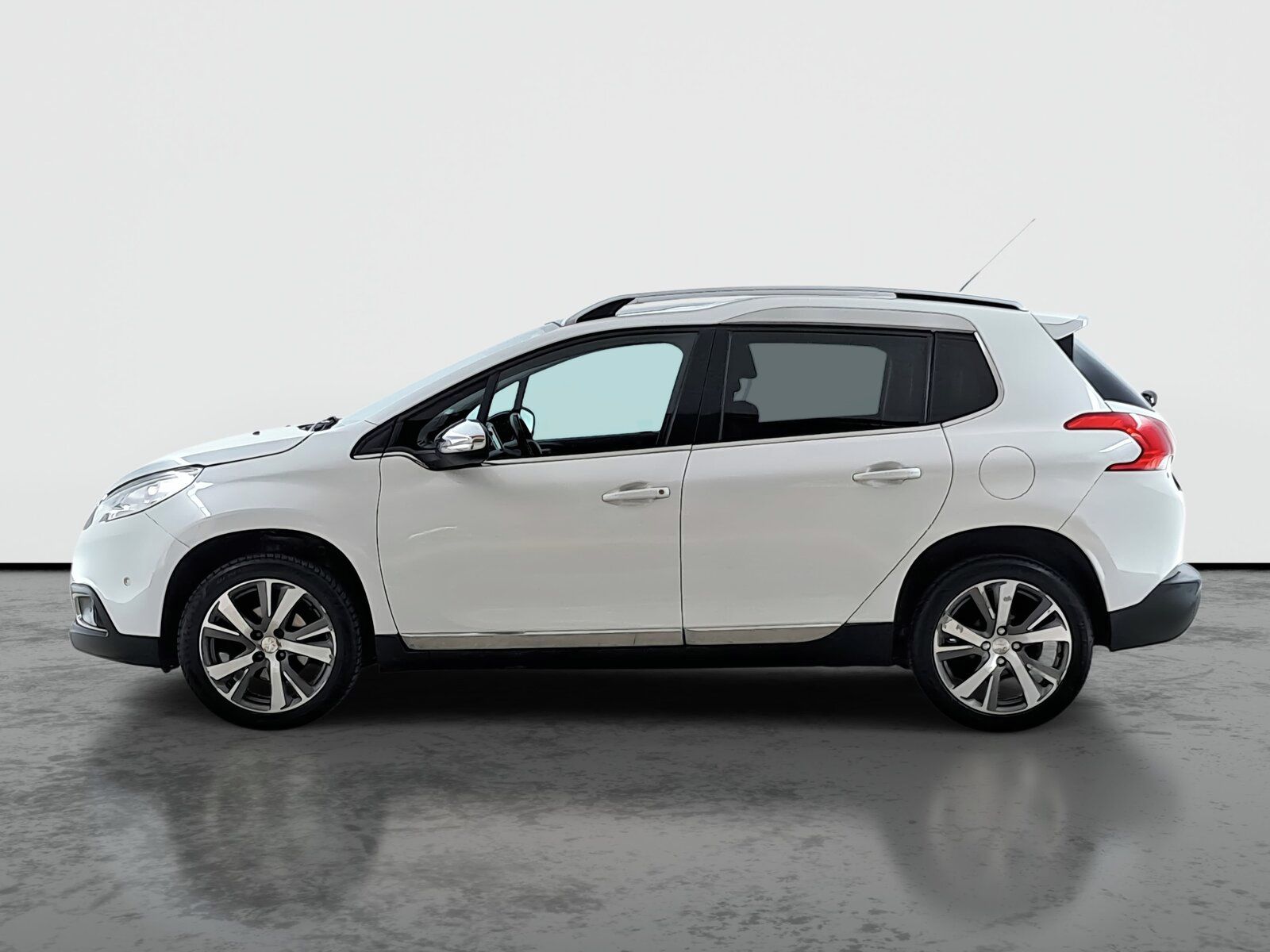 Peugeot 2008, 1.6 VTi, Allure - fotka 3