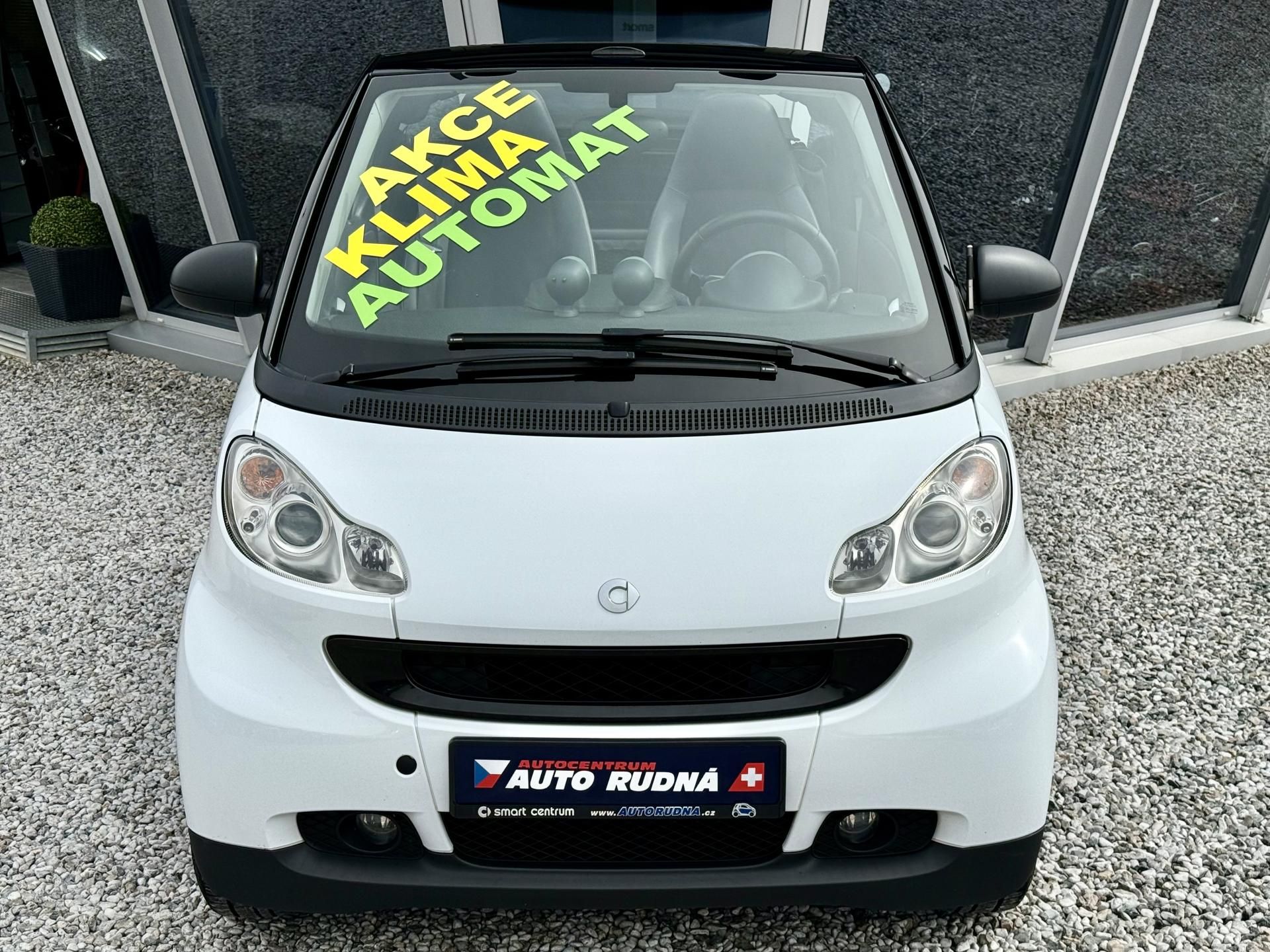 Smart Fortwo, 1,0 62kW Cabrio kůže Automat - fotka 3