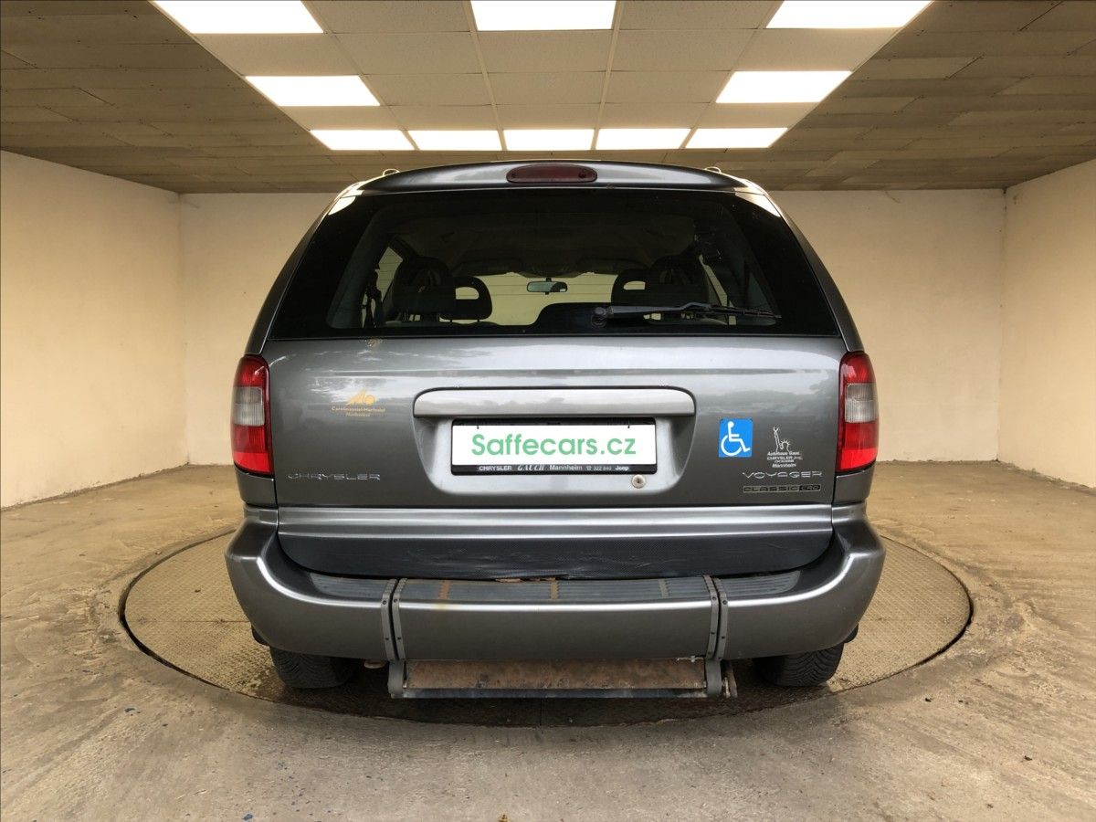 Chrysler Voyager, 2,8 CRDI - fotka 6