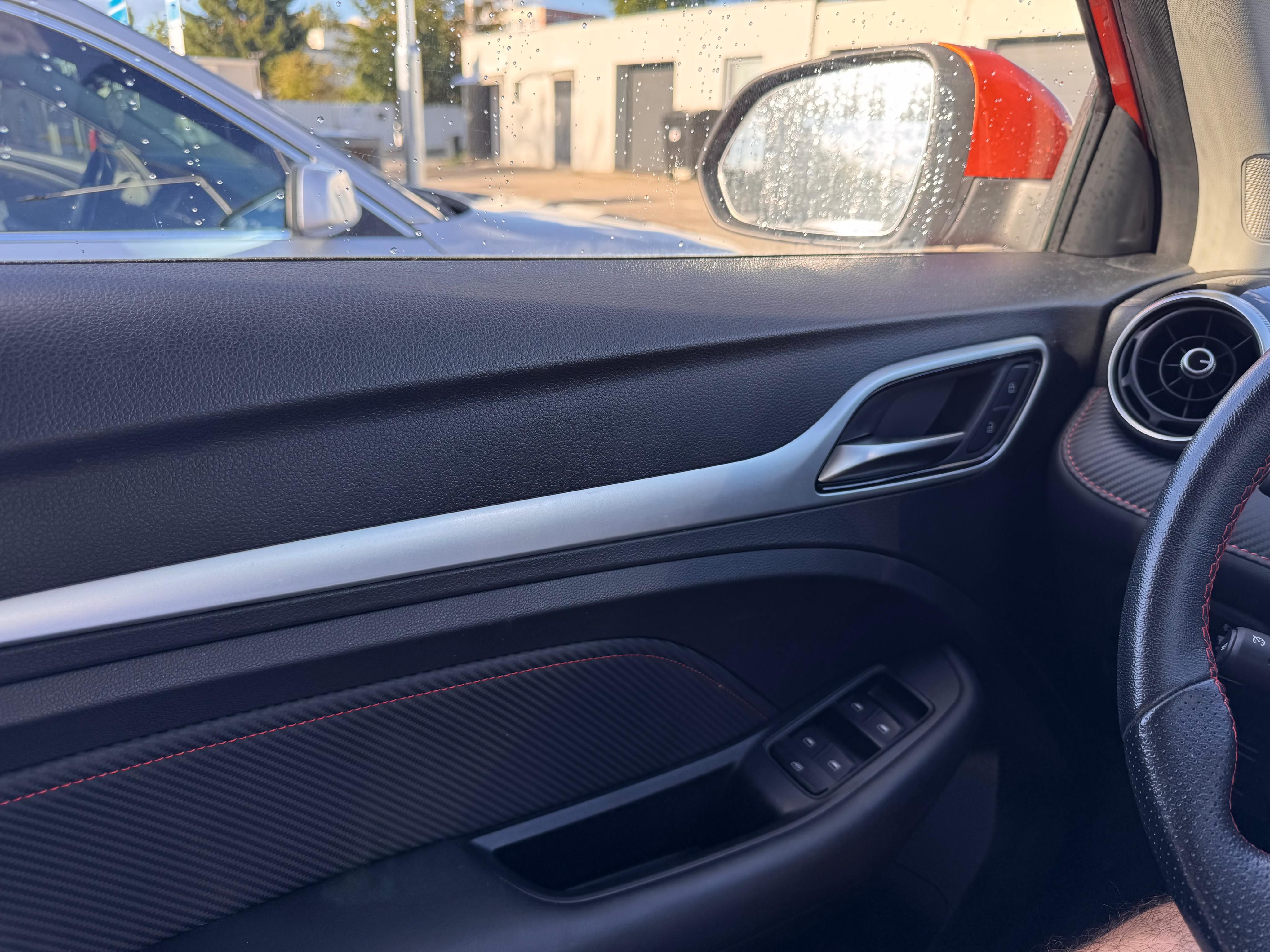MG ZS, MG 1,5 odpočet DPH - fotka 6