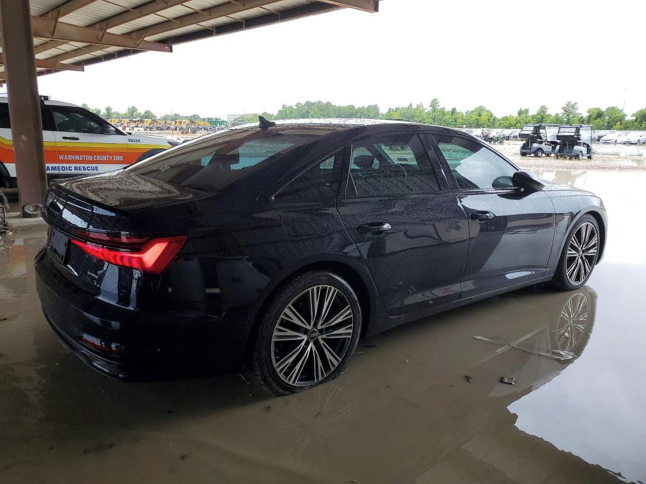 Audi A6, Auto na cestě - fotka 3