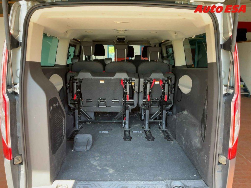 Ford Tourneo Custom, 2.2TDCi L2 9míst,Trend - fotka 5