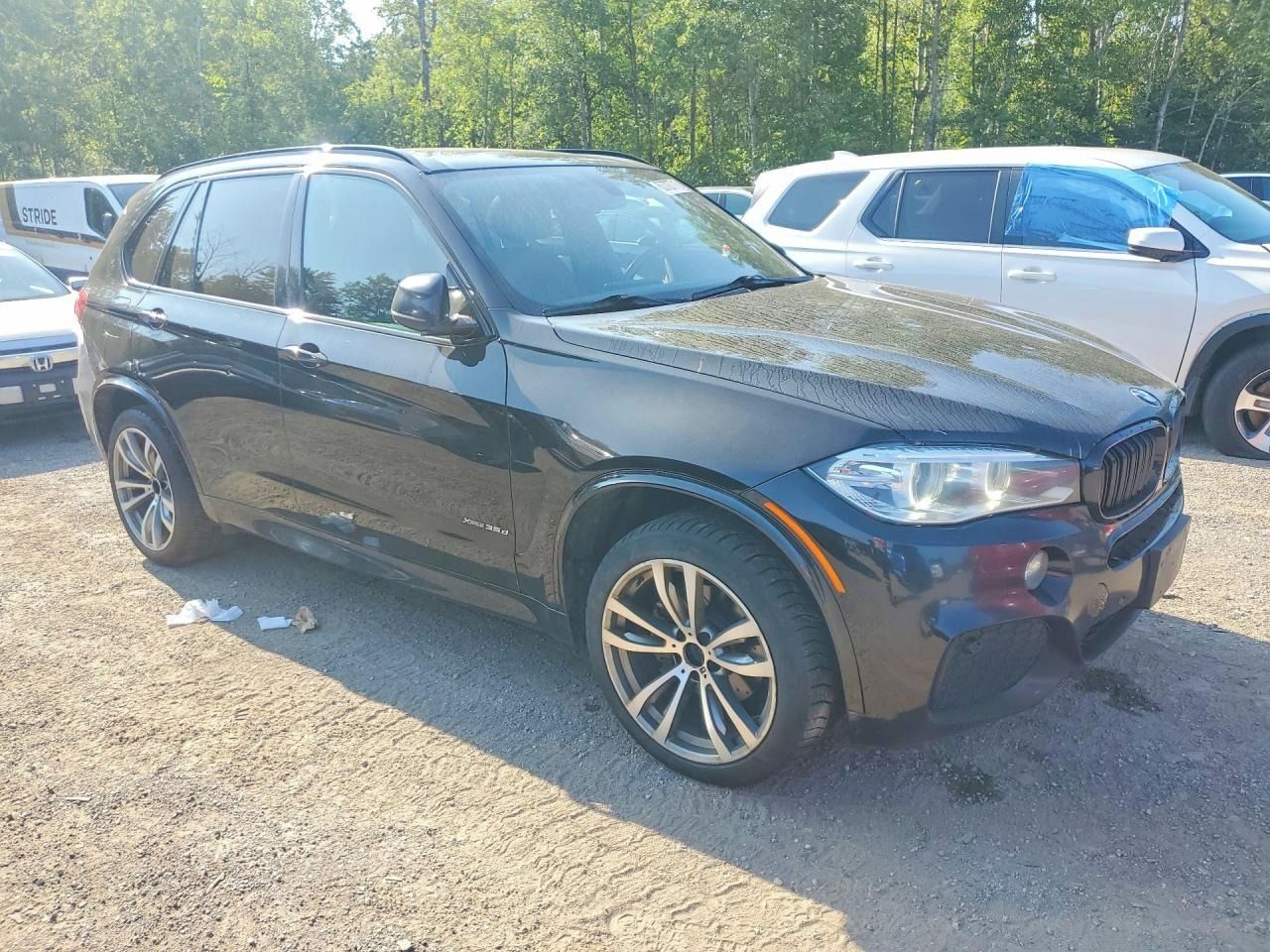 BMW X5, Auto na cestě - fotka 2
