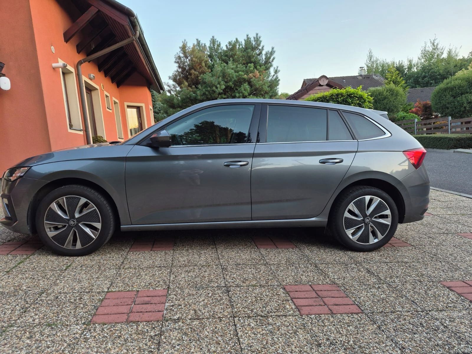 Škoda Scala - fotka 2